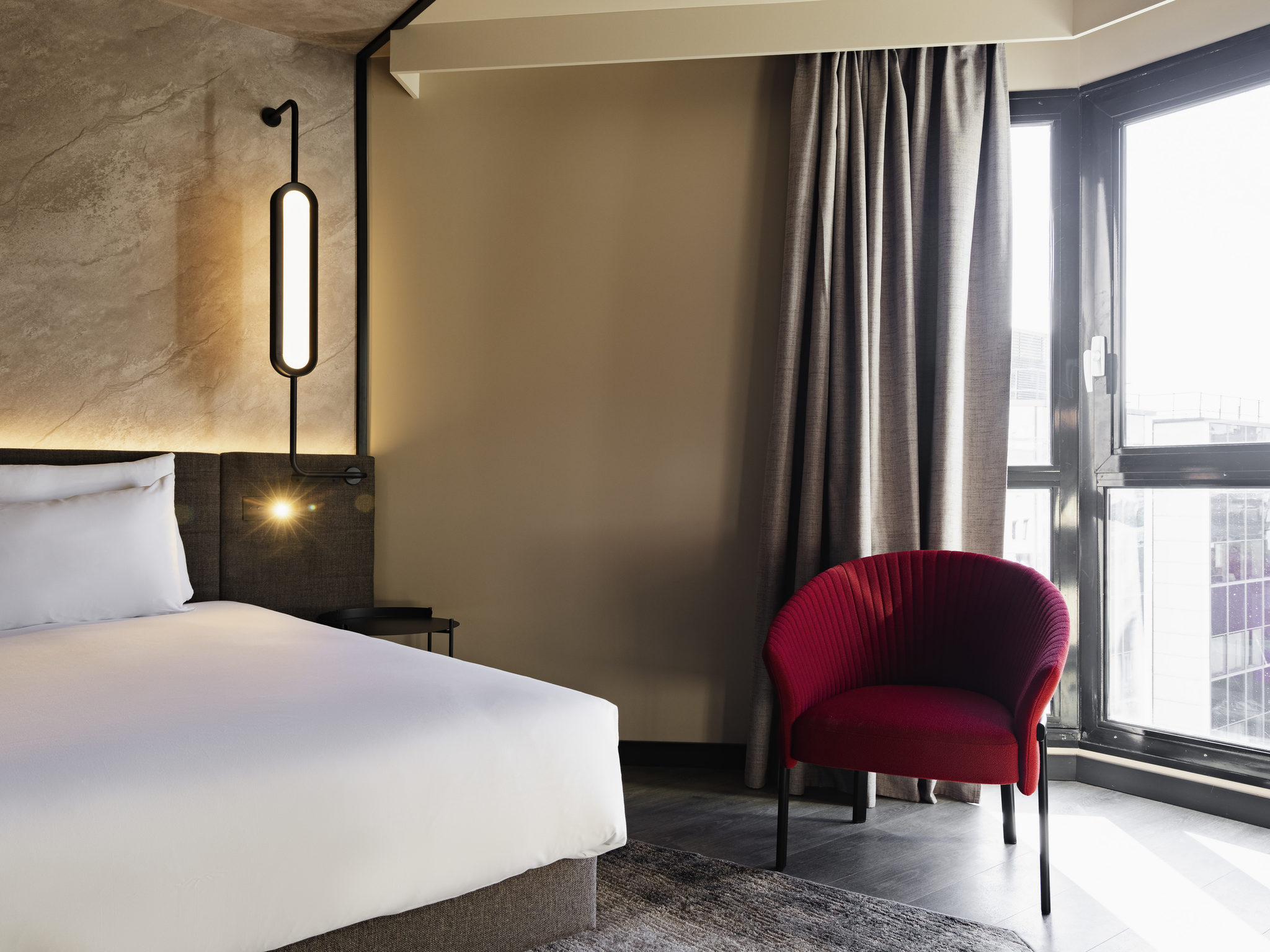 Foto - Novotel Paris Suresnes Longchamp