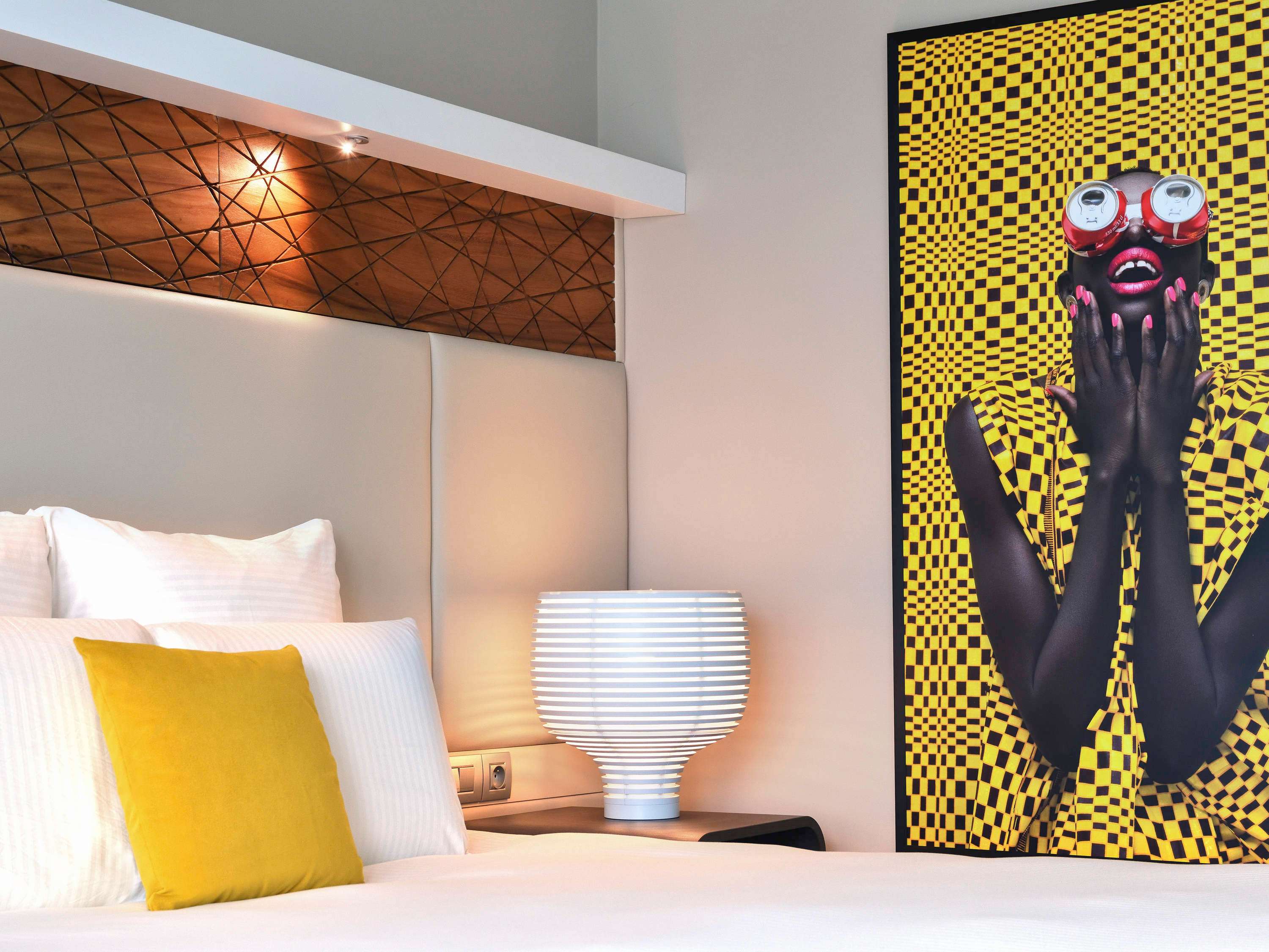 Chambre Supérieure avec 2 lits simples et vue sur la ville — photo 3