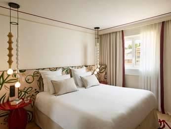 Deluxe Double Room, Pool View