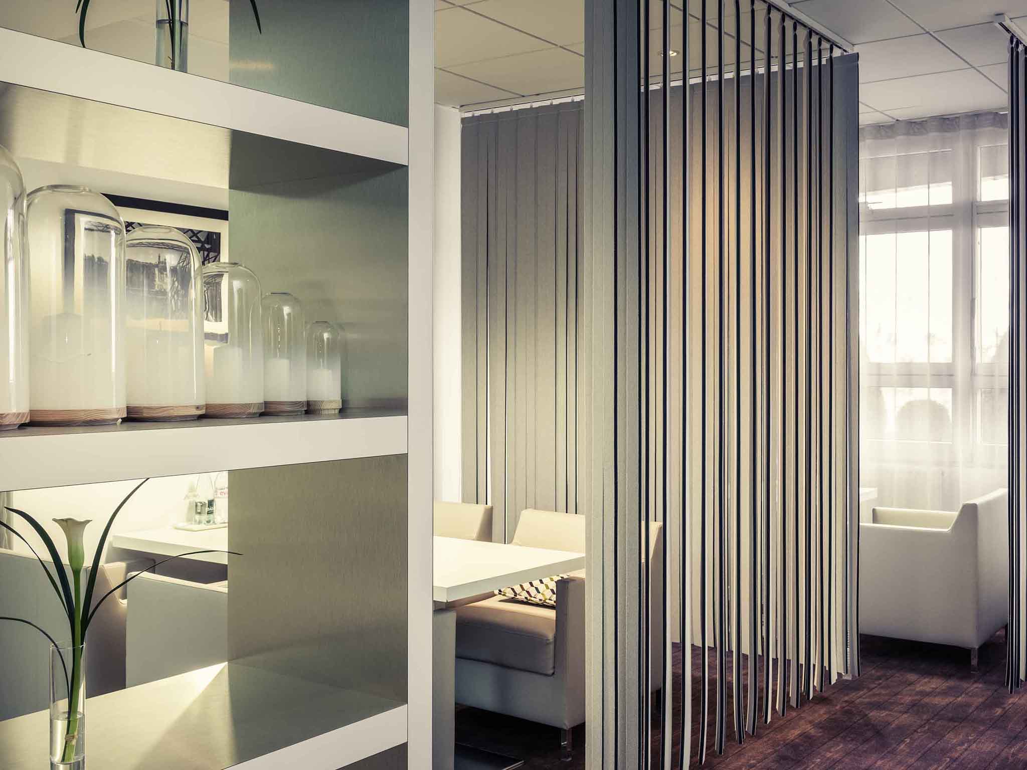 Foto - Mercure Paris Massy Gare TGV