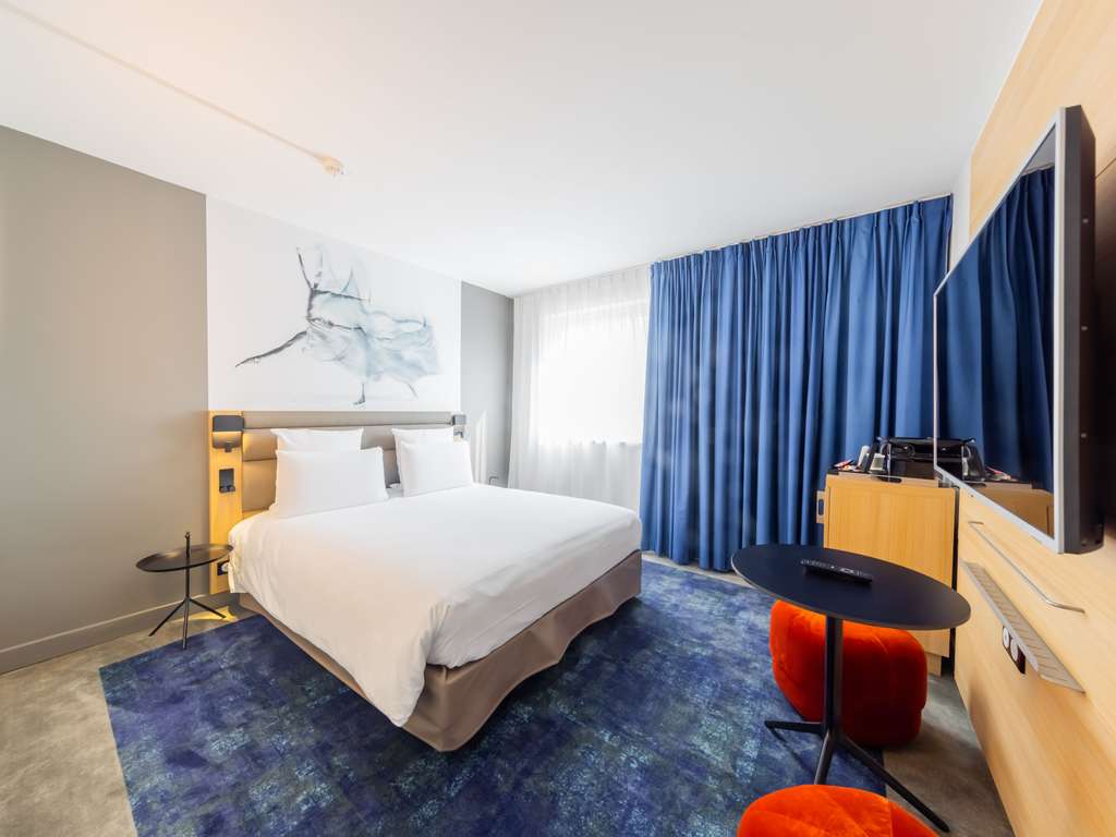 Hotel Mercure Paris Massy Gare TGV - Image 2