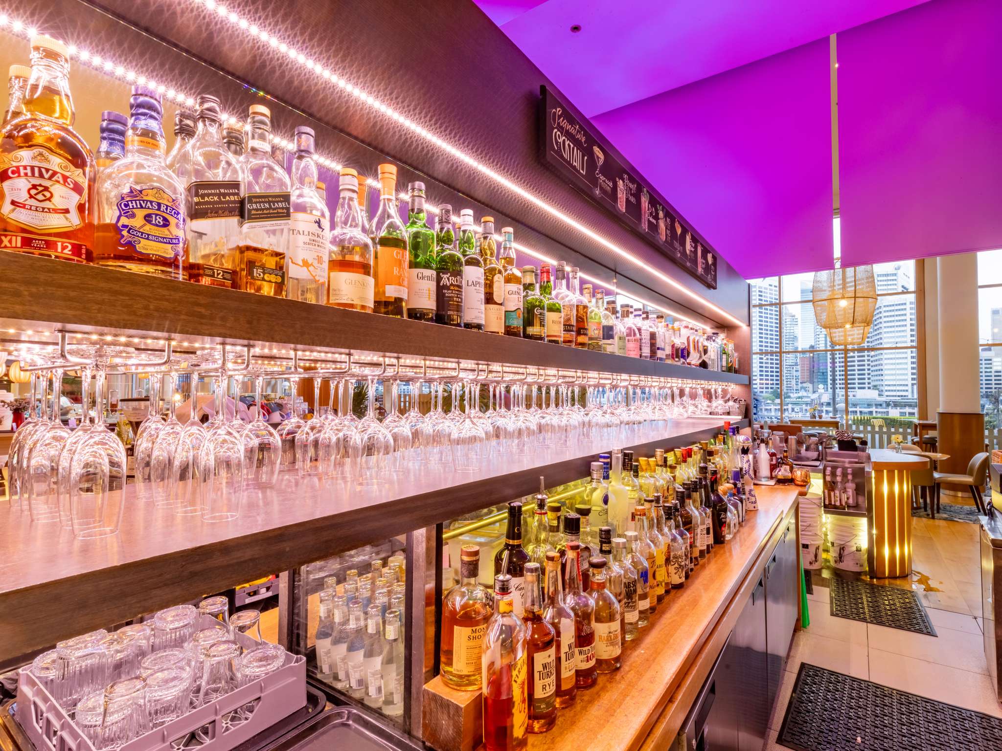 Photo - Novotel Sydney Darling Harbour