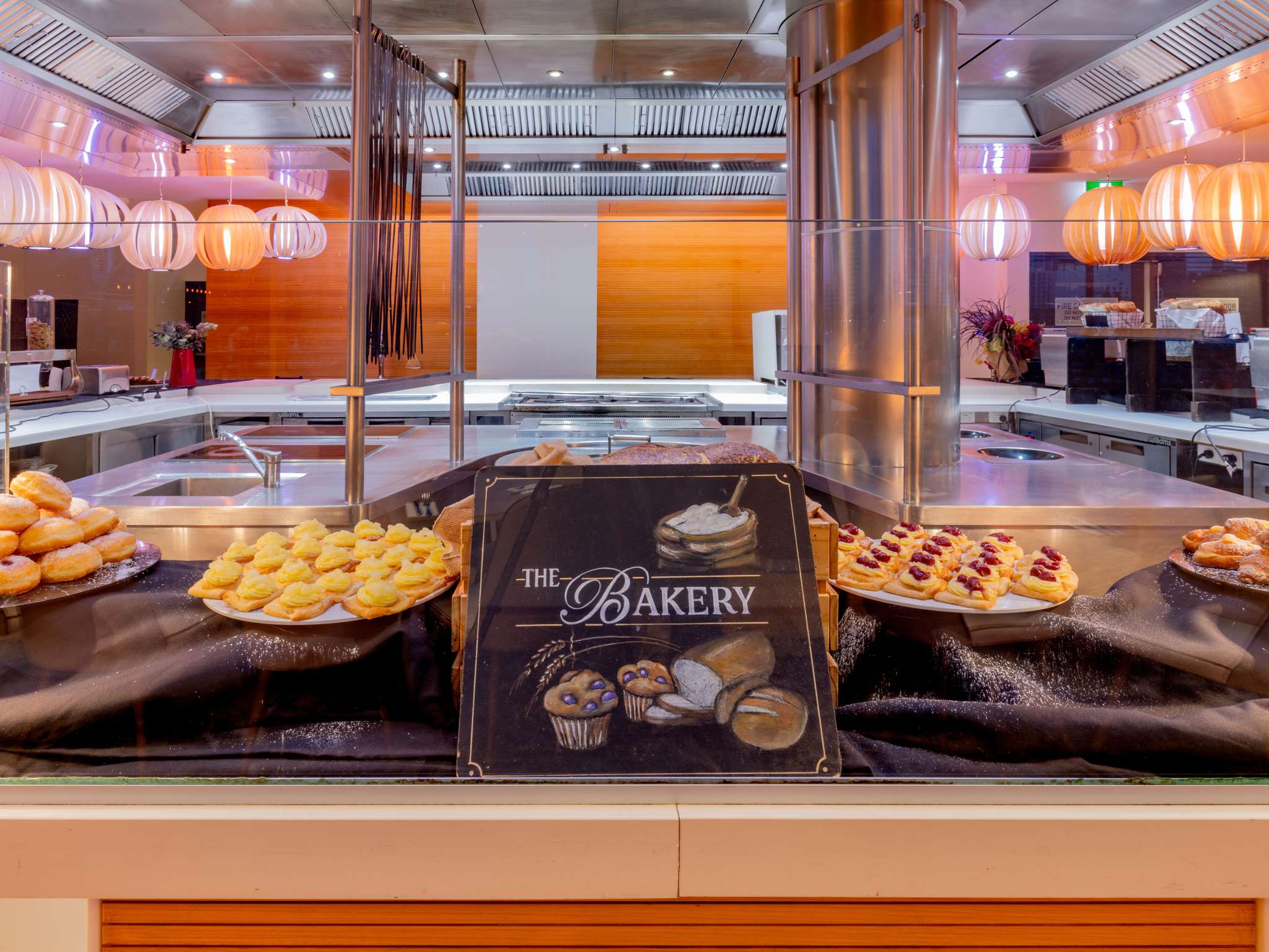 Photo - Novotel Sydney Darling Harbour