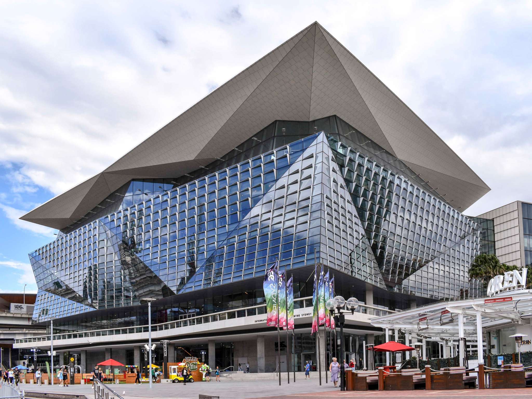 Photo - Novotel Sydney Darling Harbour