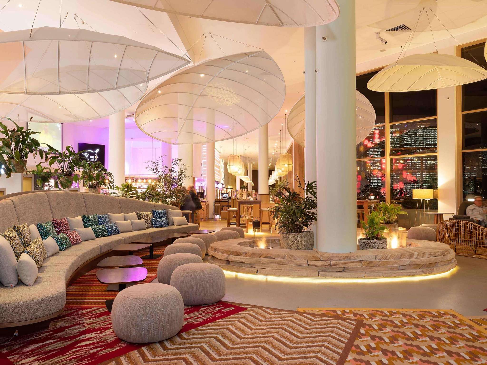 Photo - Novotel Sydney Darling Harbour