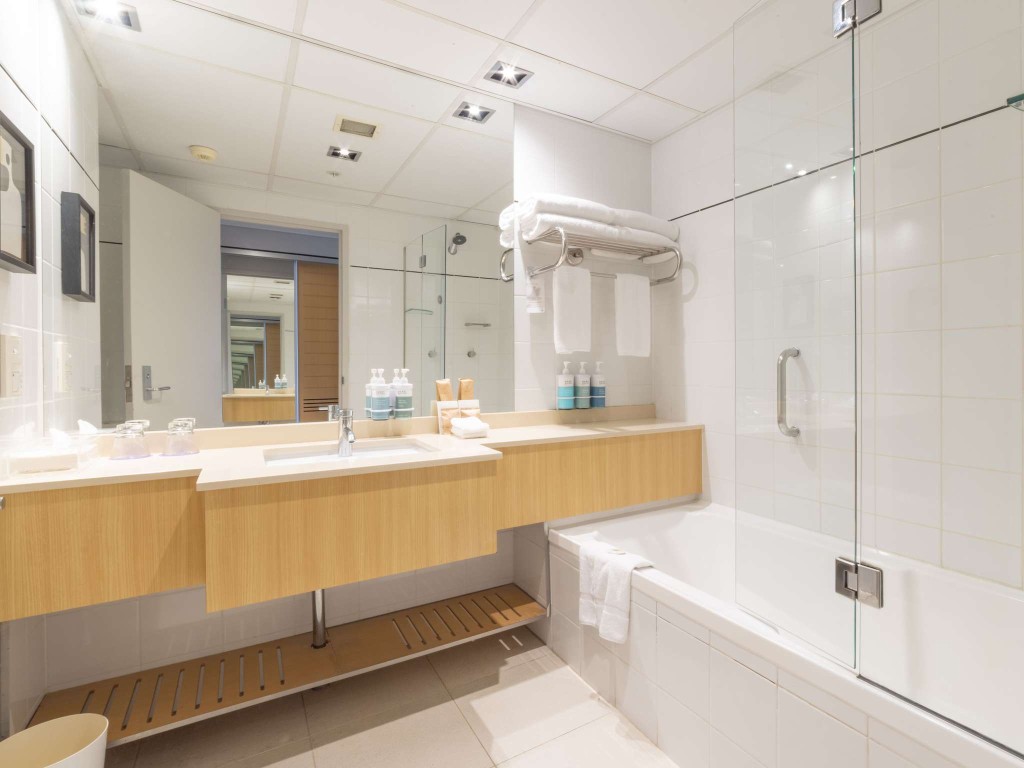 Photo - Novotel Sydney Darling Harbour