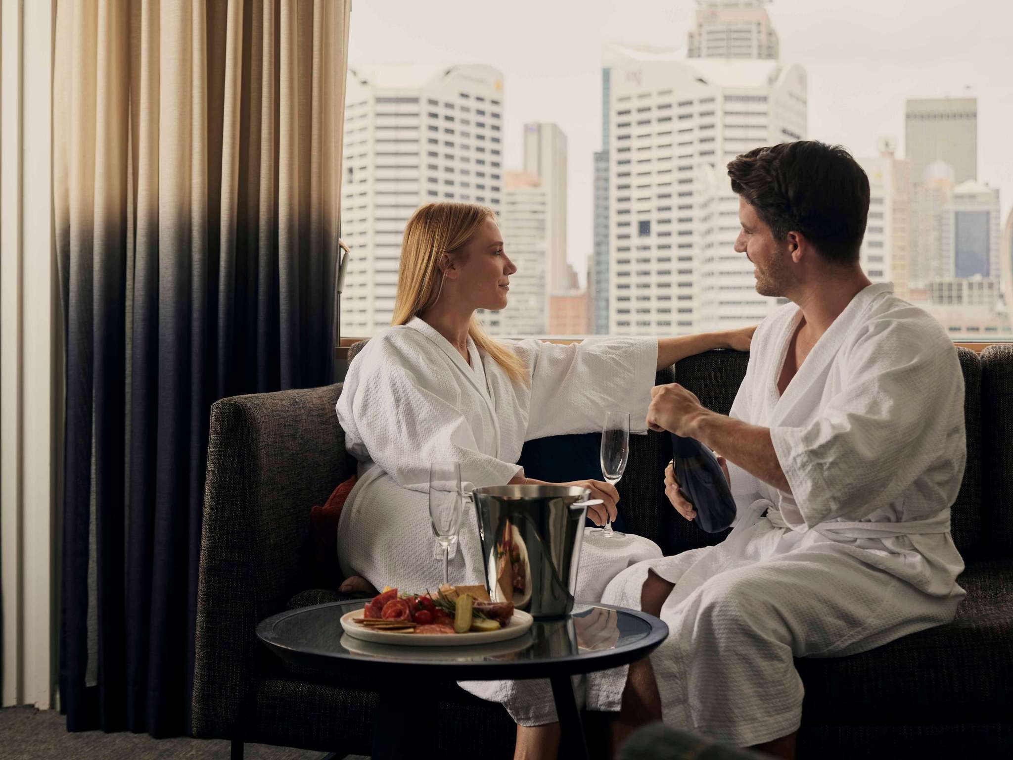 Photo - Novotel Sydney Darling Harbour