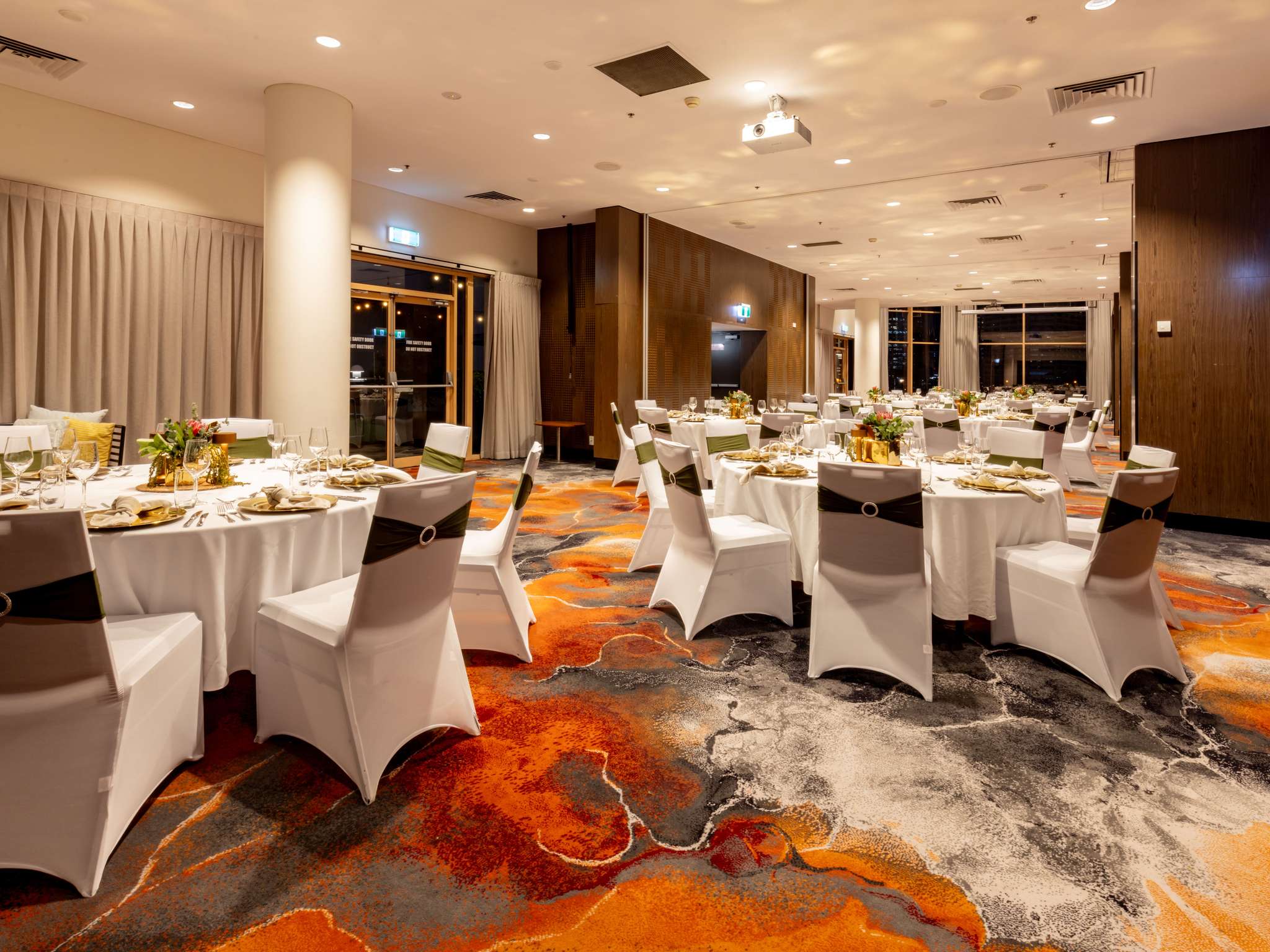 Photo - Novotel Sydney Darling Harbour