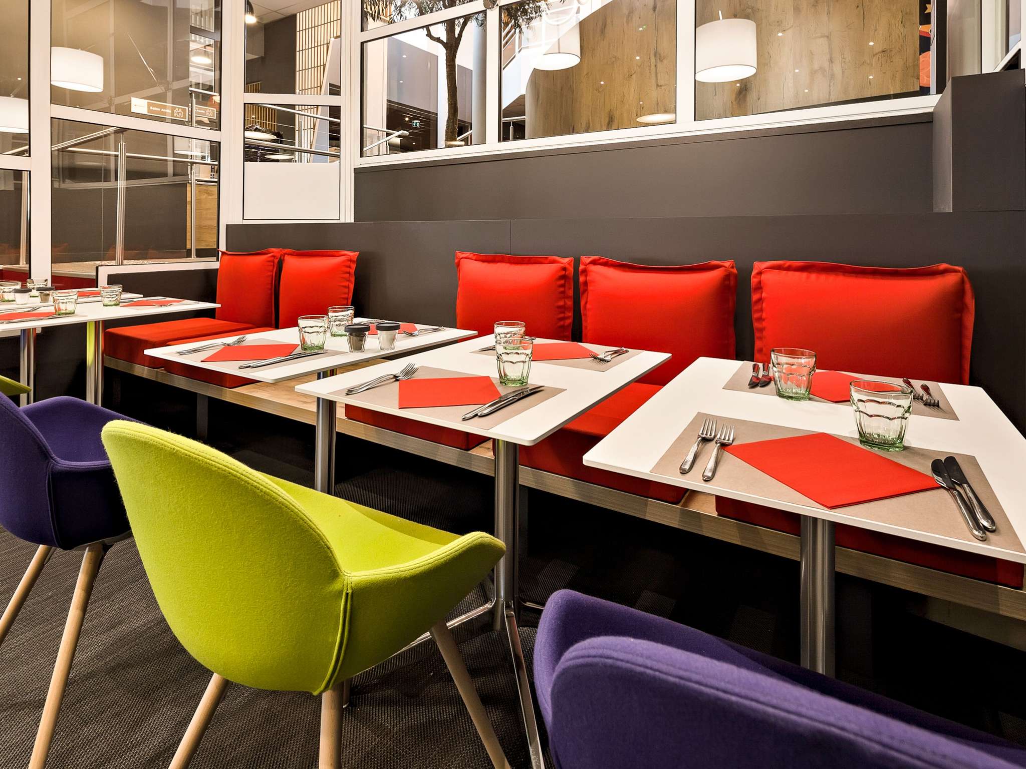 Photo - ibis Poitiers Site du Futuroscope