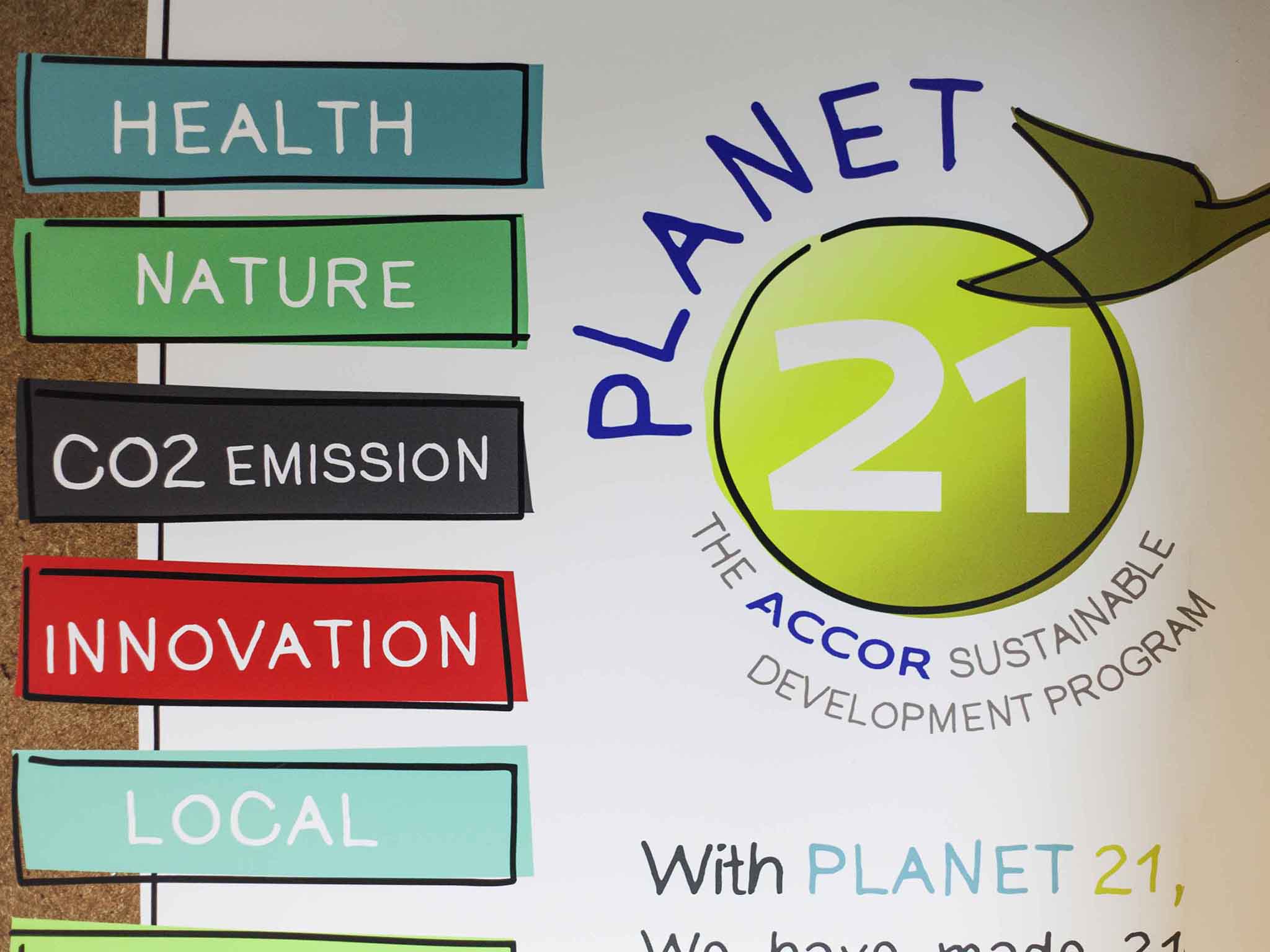 Photo - ibis Poitiers Site du Futuroscope