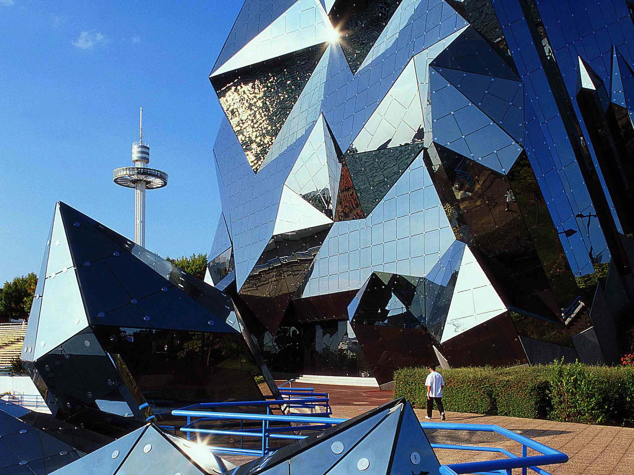 Photo - ibis Poitiers Site du Futuroscope