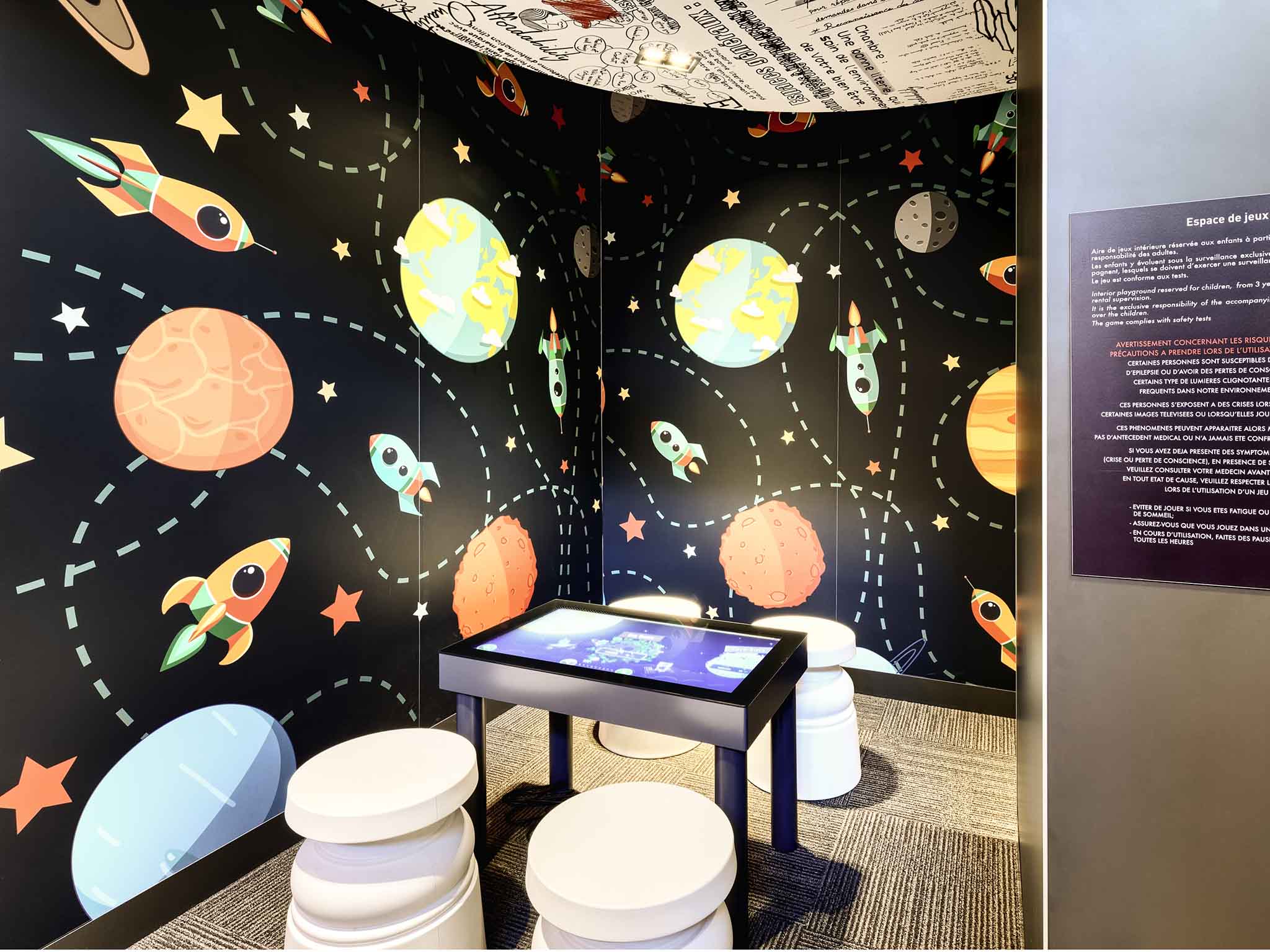 Photo - ibis Poitiers Site du Futuroscope