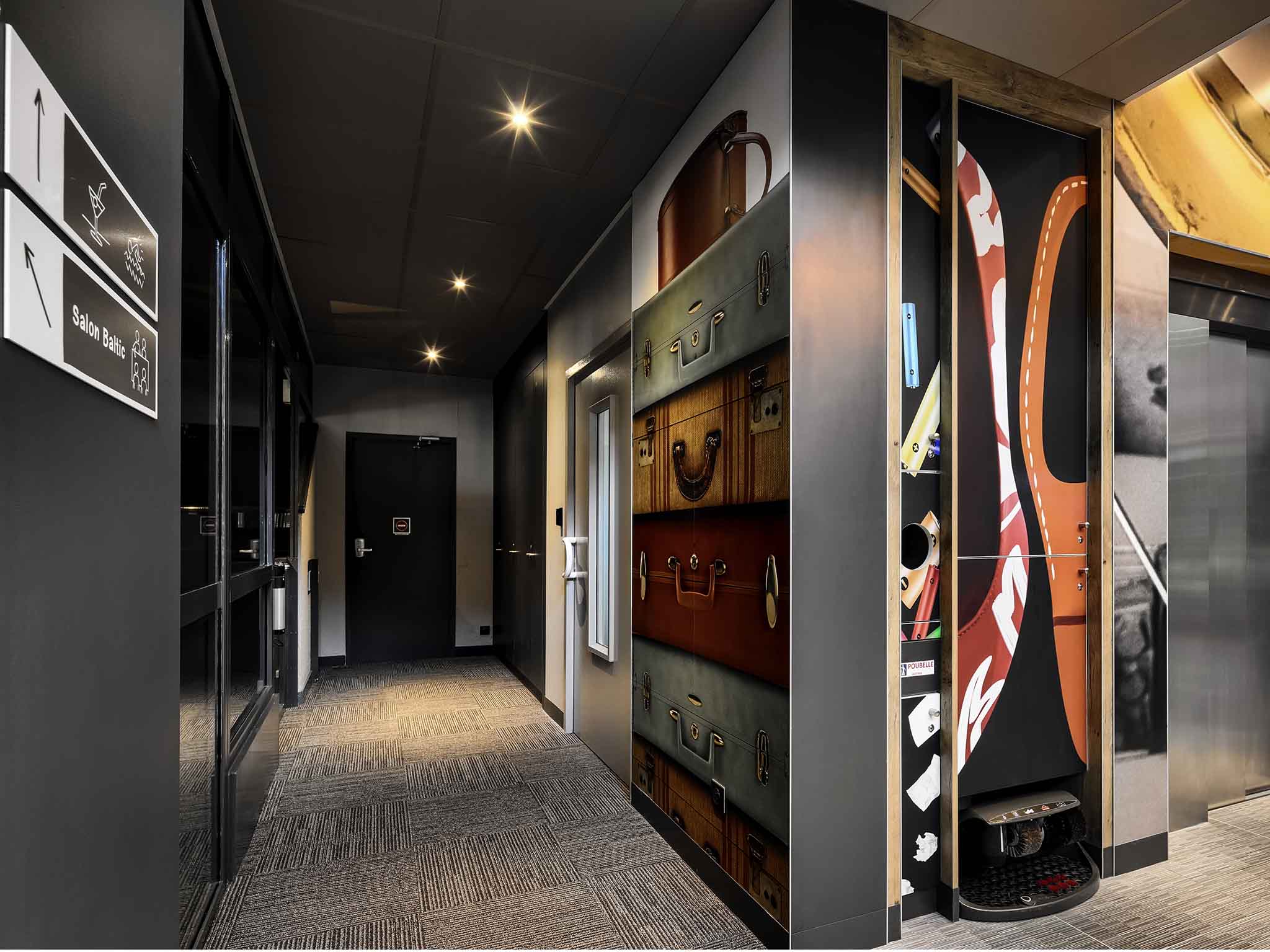 Photo - ibis Poitiers Site du Futuroscope