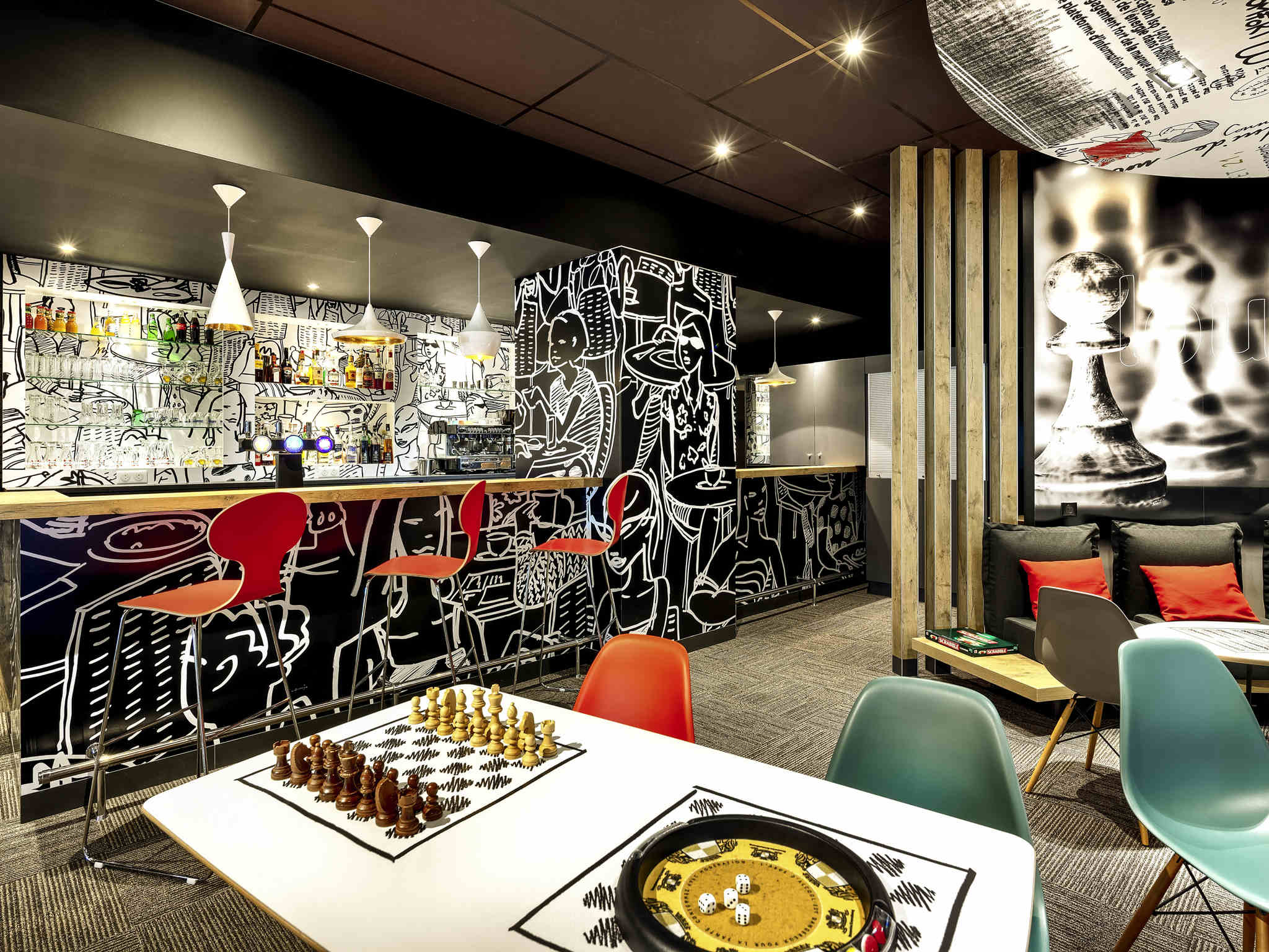 Photo - ibis Poitiers Site du Futuroscope