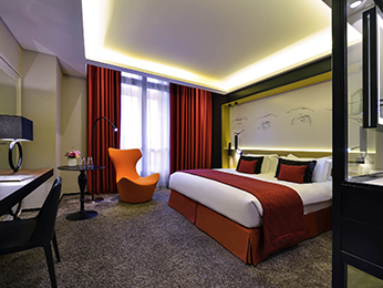 SUPERIOR ROOM WITH 1 KING-SIZE BED