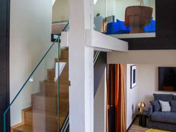 DUPLEX APARTMENT SUITE "ROMANÉE-CONTI"