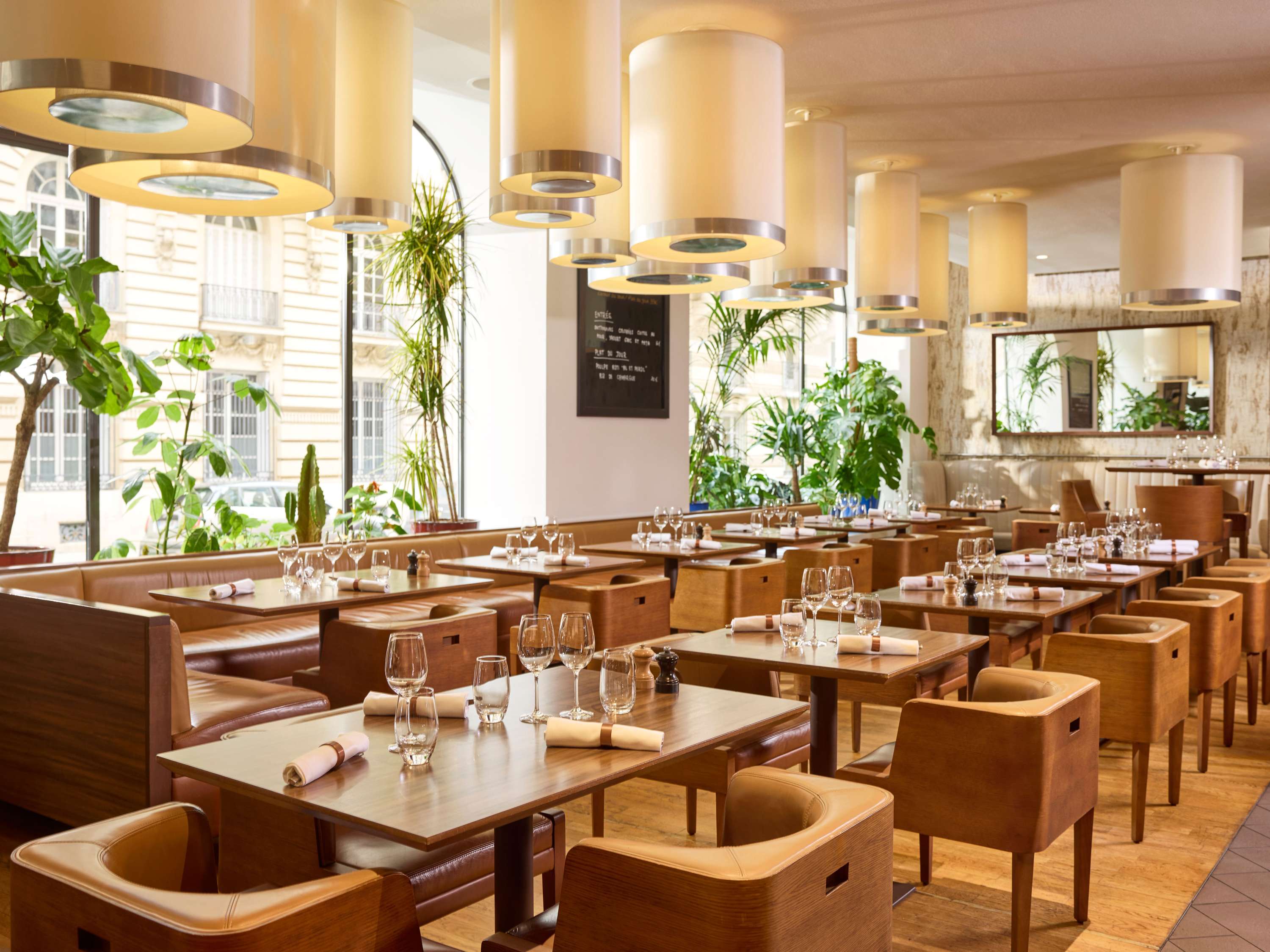 Sofitel Paris Arc de Triomphe — 9/30