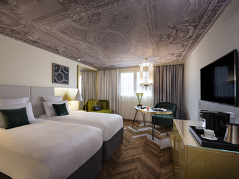 Deluxe Family Room, 2 Connecting Rooms