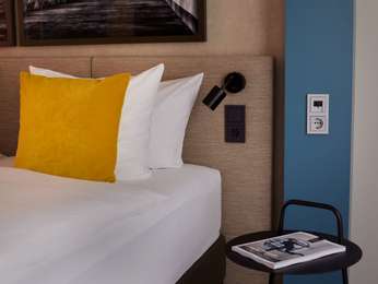 Standard room with 2 single beds, photo 4