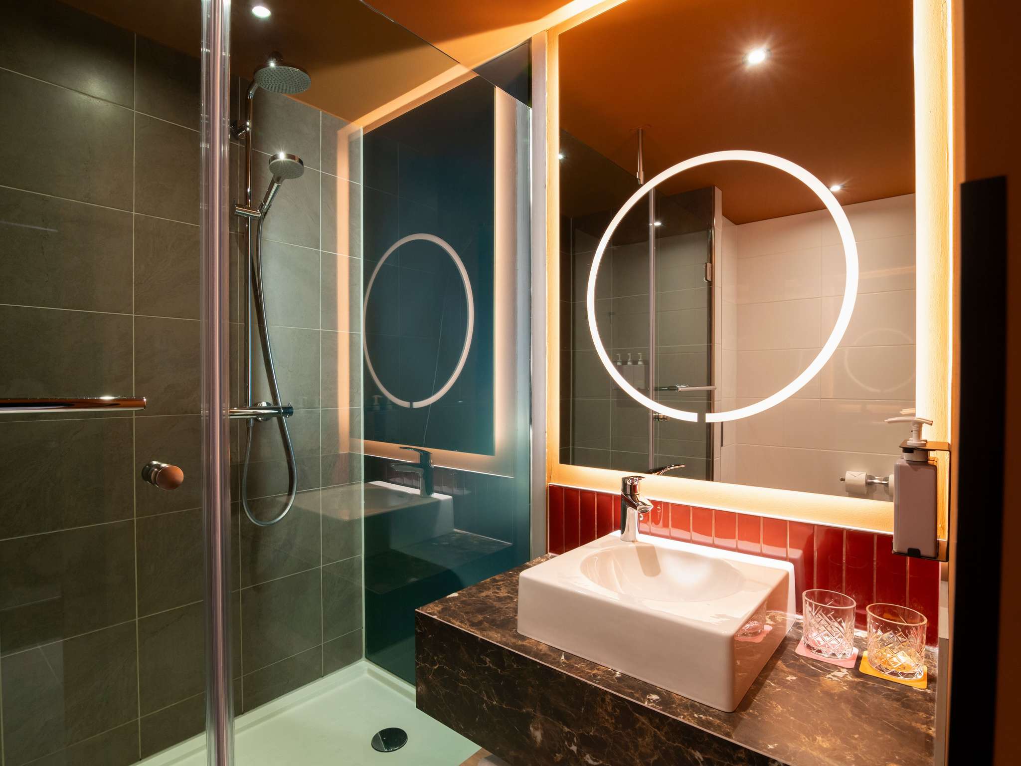 Foto - TRIBE Hotel Den Haag Centraal - Opened December 2025