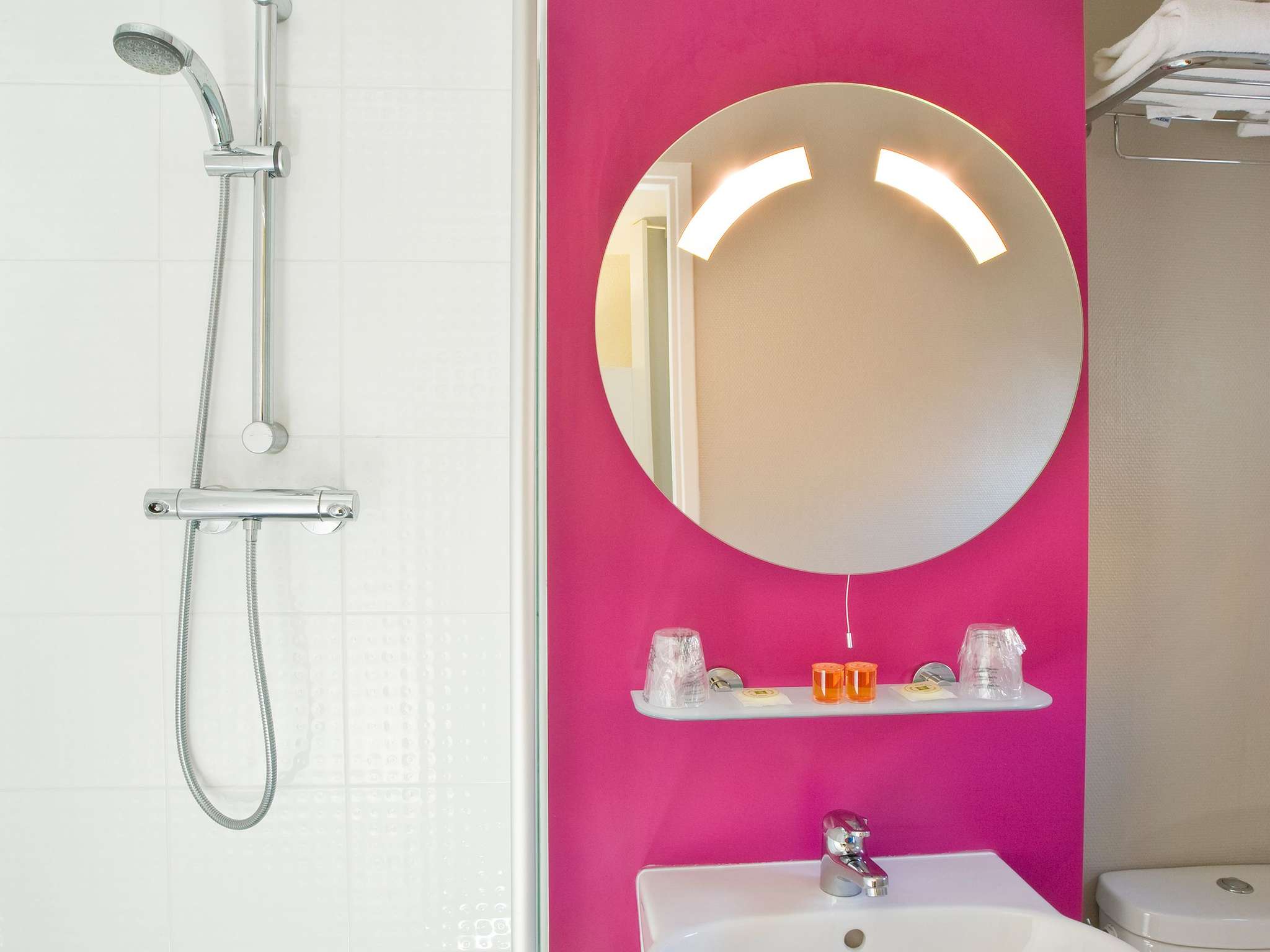 Photo - ibis Styles Lille Centre Gare Beffroi