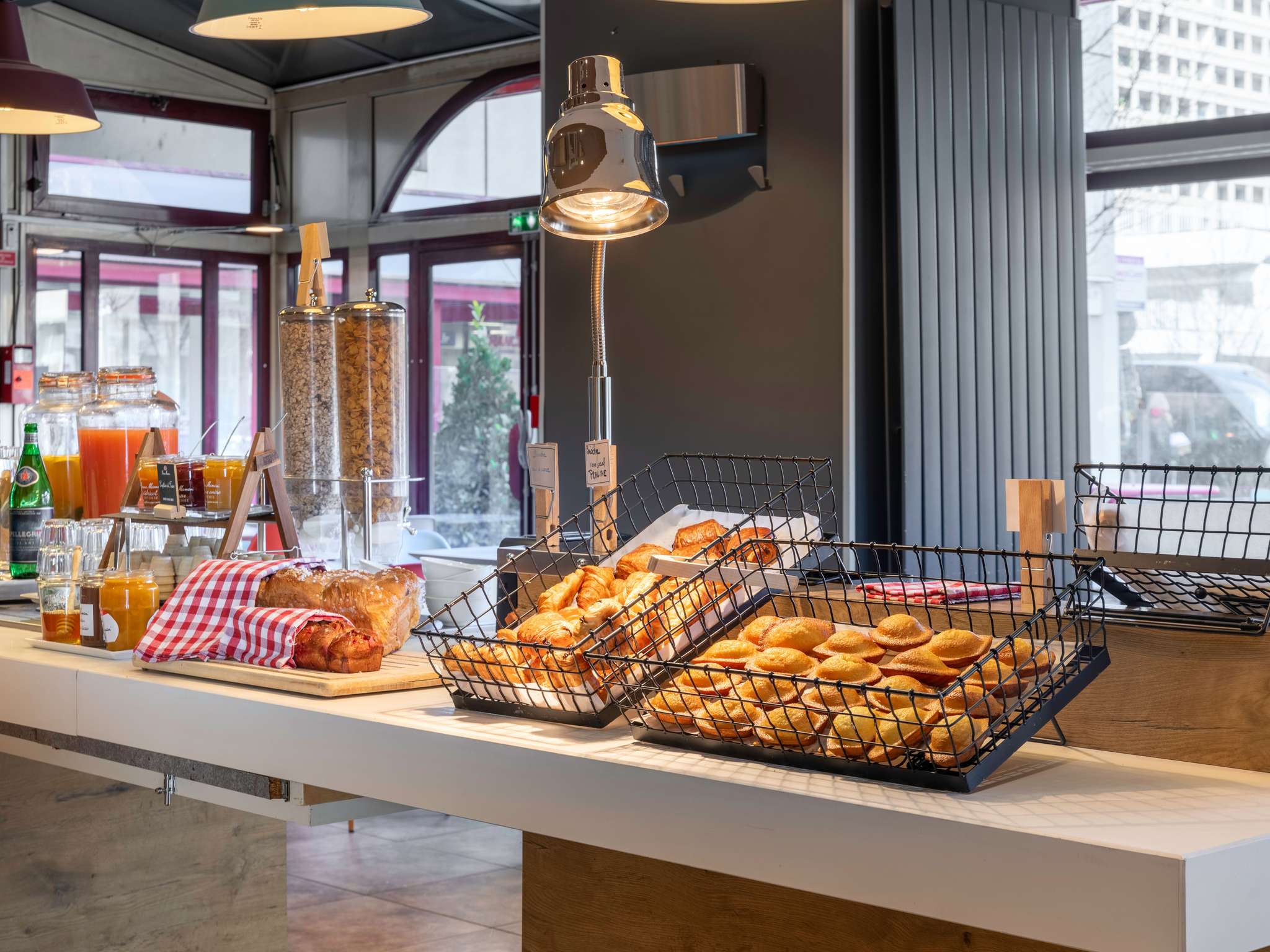 Photo - ibis Lyon Part Dieu Les Halles