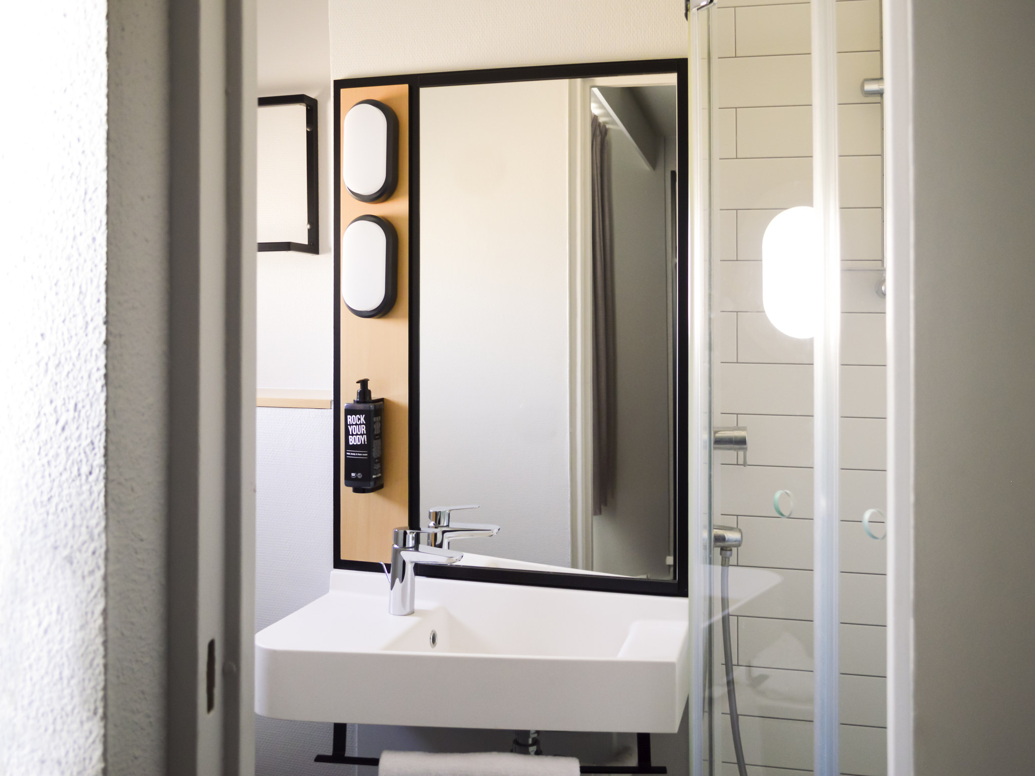 Photo - Ibis Paris Tour Eiffel Cambronne 15ème