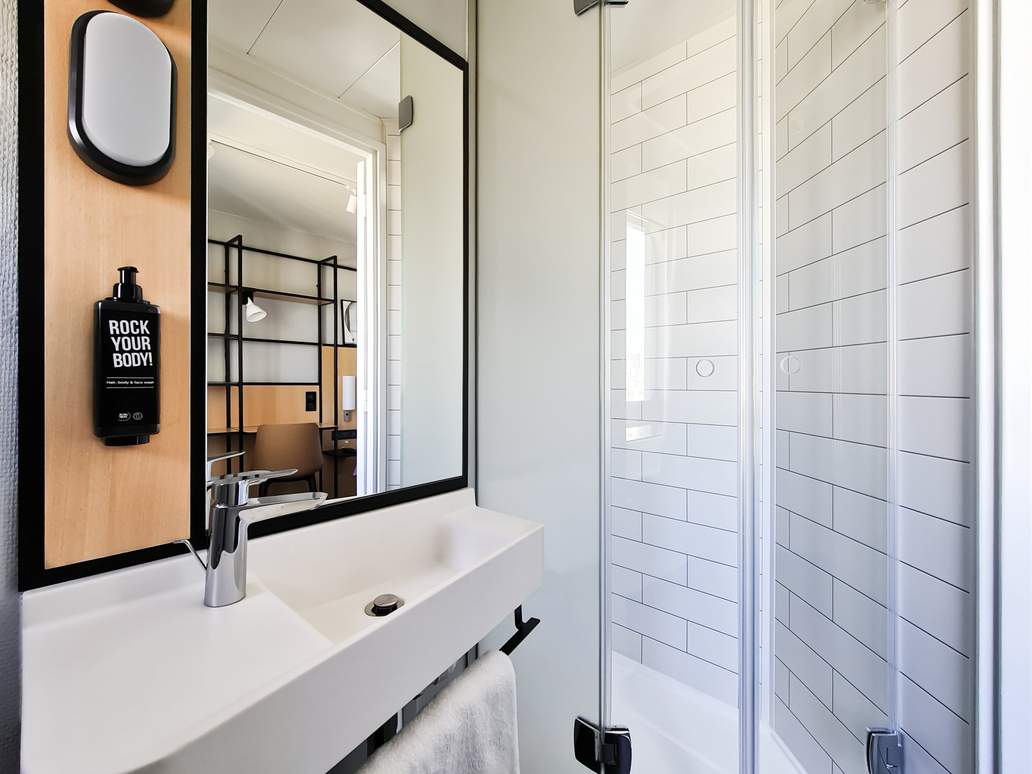 Photo - Ibis Paris Tour Eiffel Cambronne 15ème