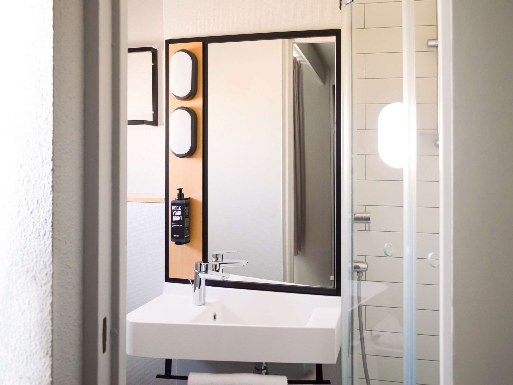 Photo - Ibis Paris Tour Eiffel Cambronne 15ème