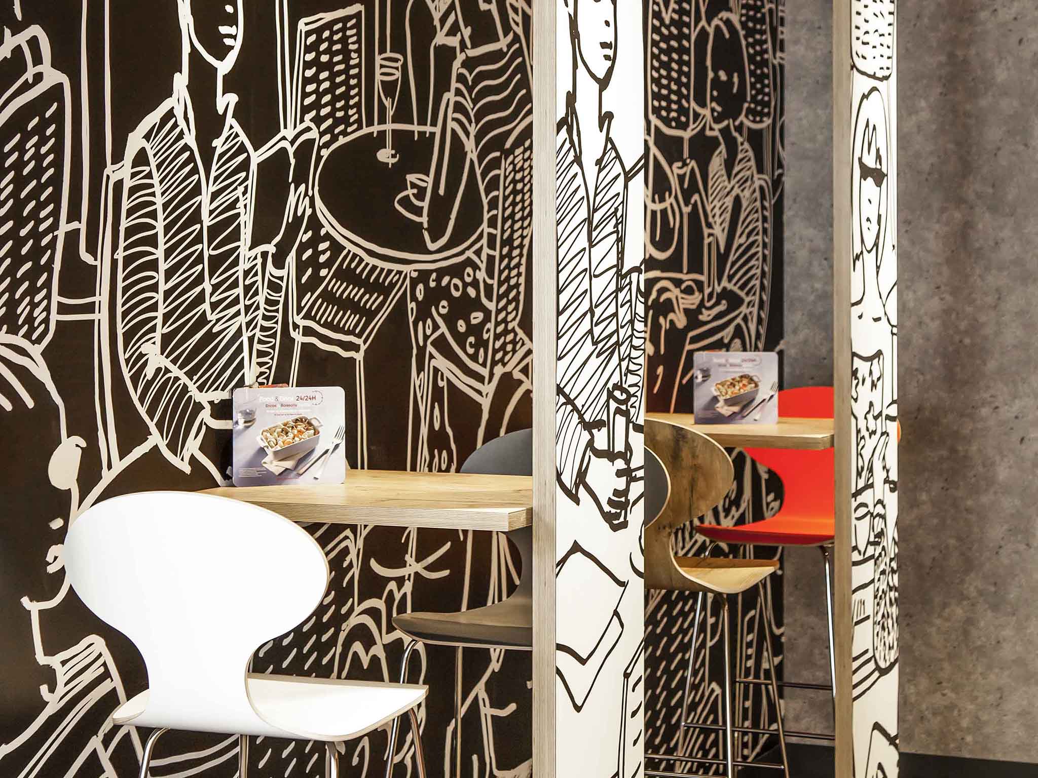 Photo - ibis Styles Poitiers Centre