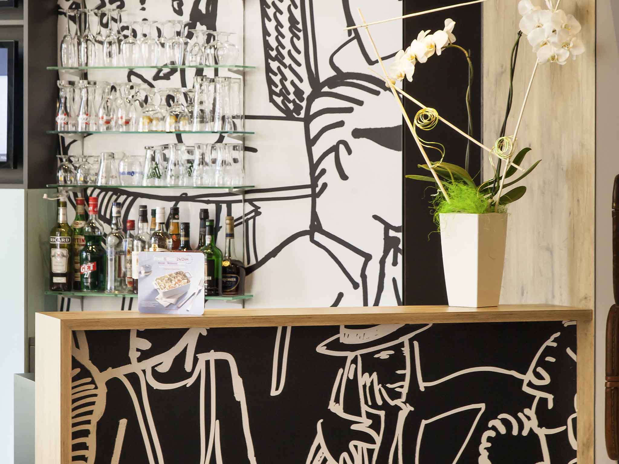 Photo - ibis Styles Poitiers Centre