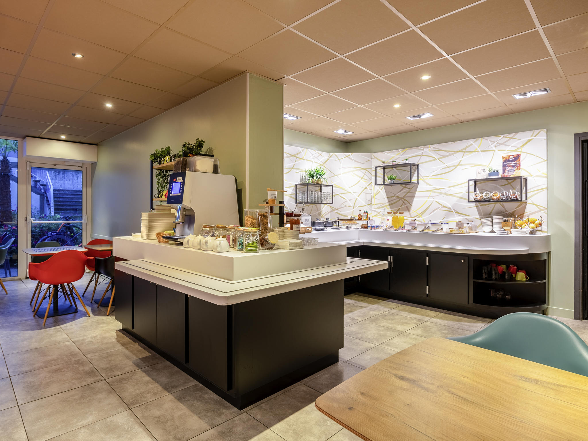 Photo - ibis La Rochelle Centre Historique
