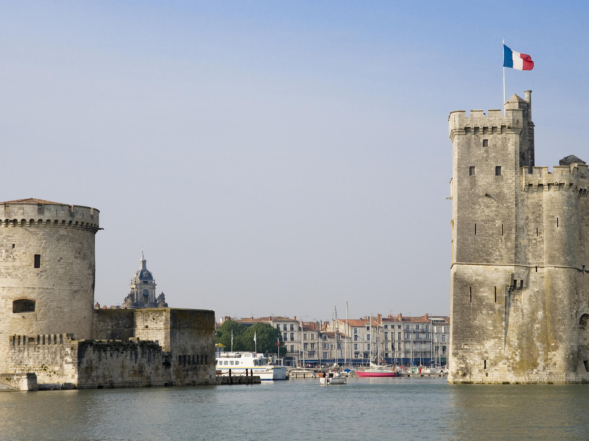 Photo - ibis La Rochelle Centre Historique