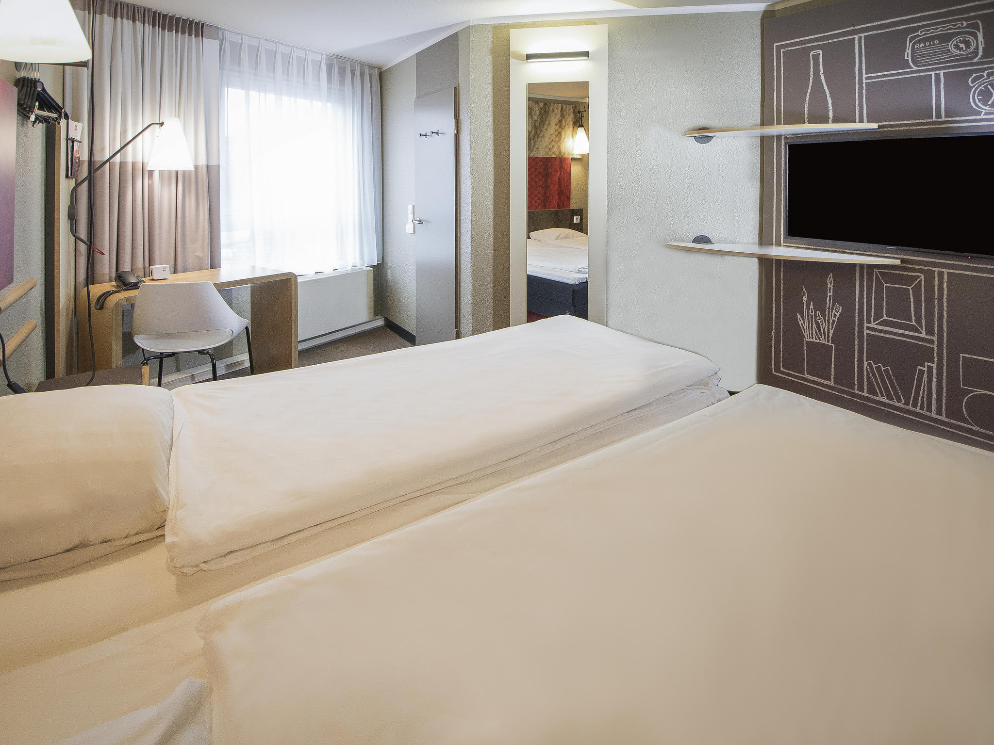 Foto - ibis Heidelberg Hauptbahnhof