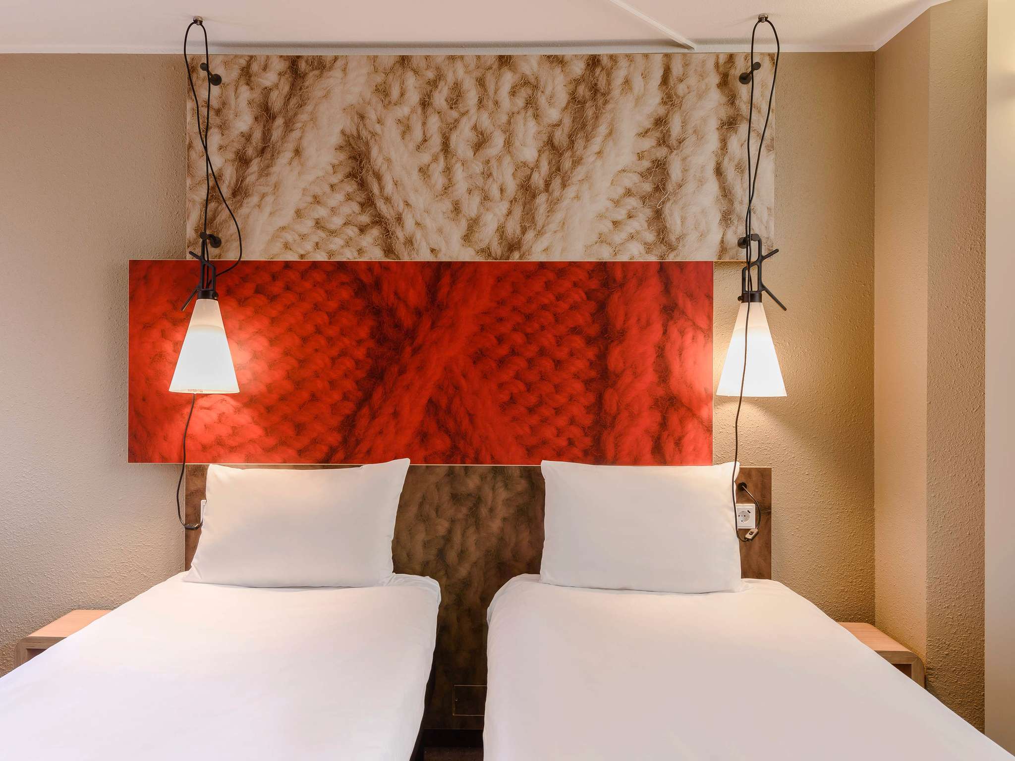 Foto - ibis Heidelberg Hauptbahnhof