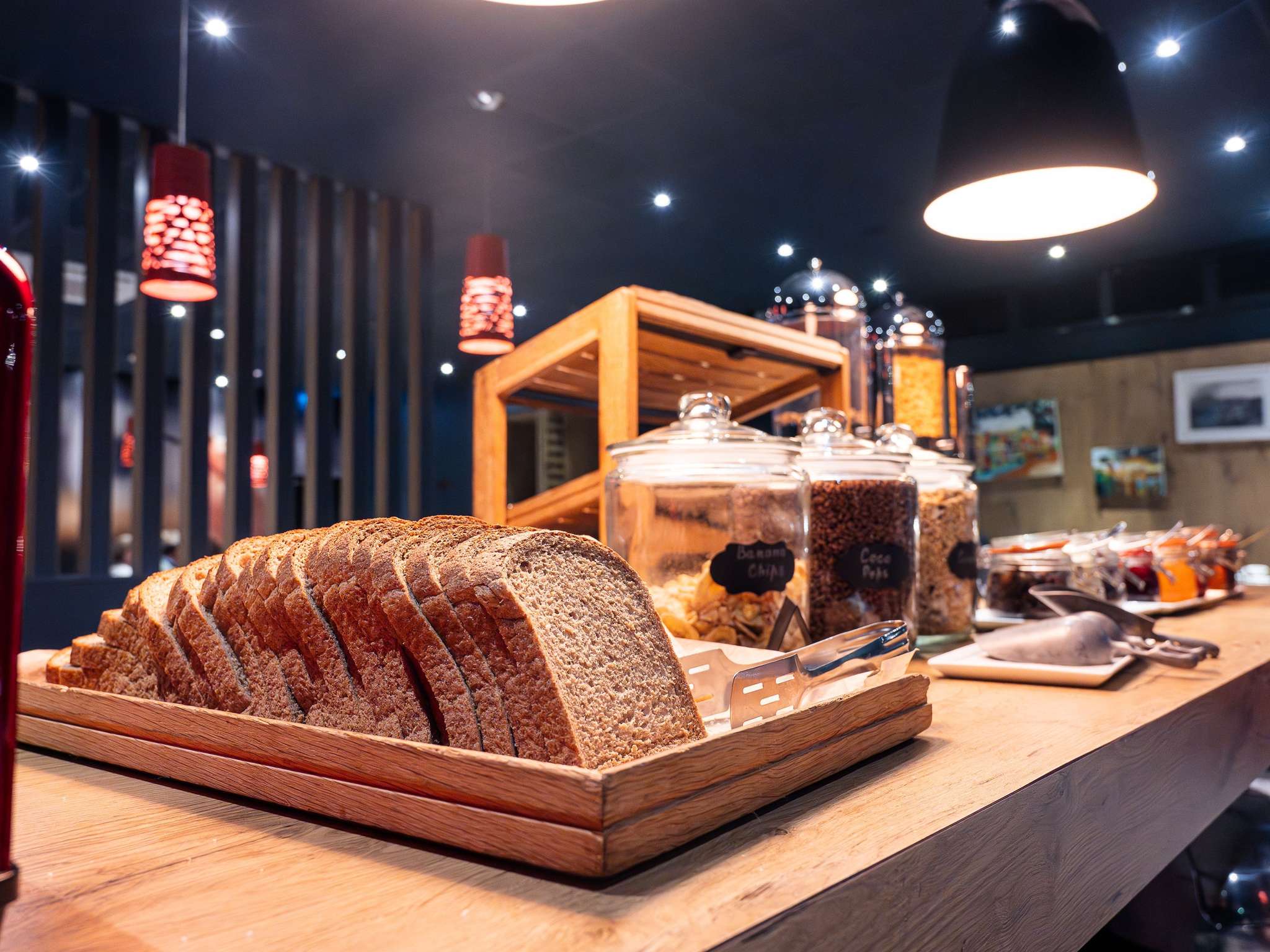 Photo - ibis Portsmouth