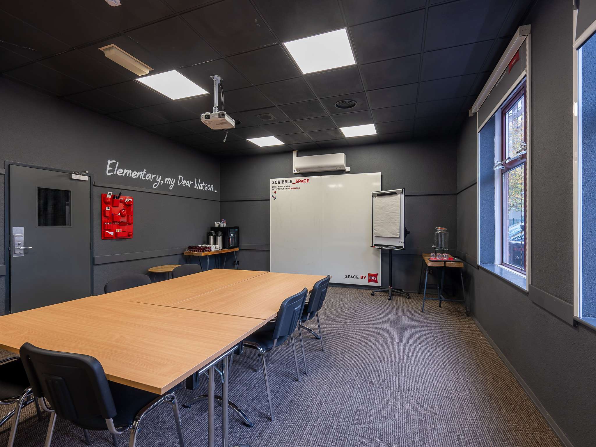 Photo - ibis Portsmouth