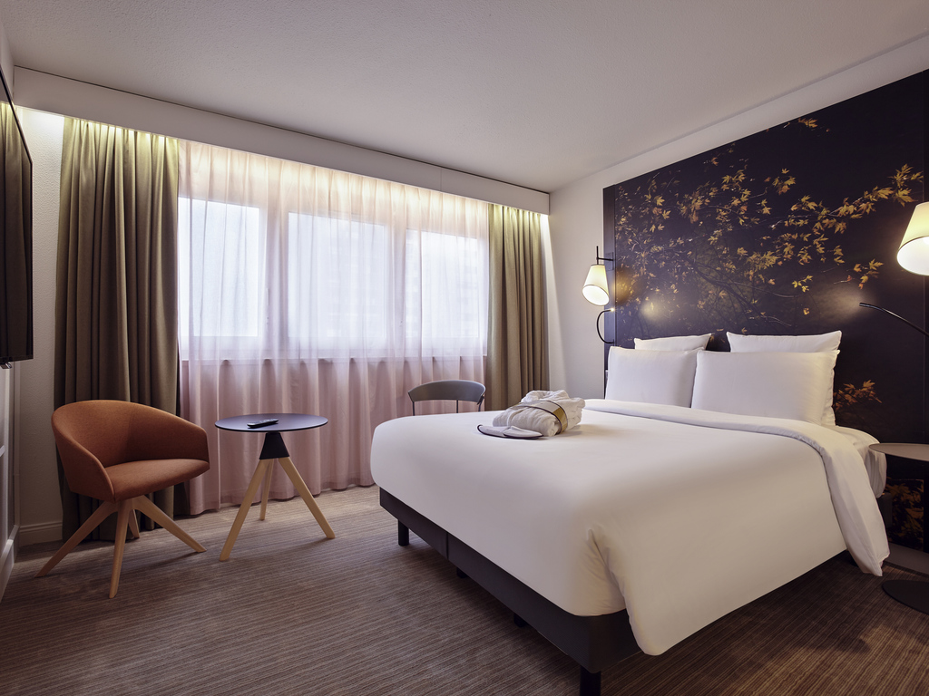 Mercure Париж Ля-Дефанс - Image 1