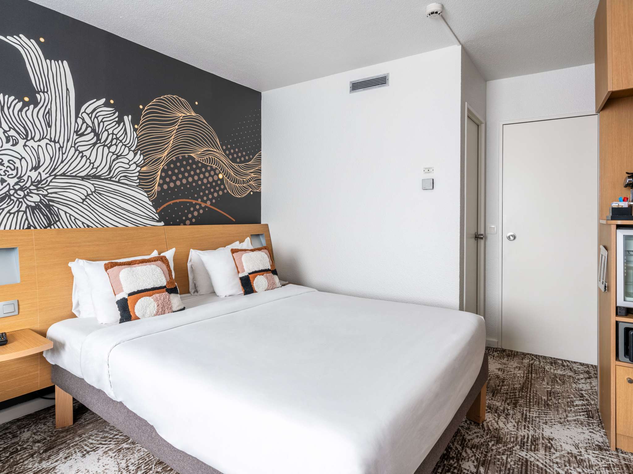 4 star hotel Paris Novotel Paris Charenton le Pont ALL ALL