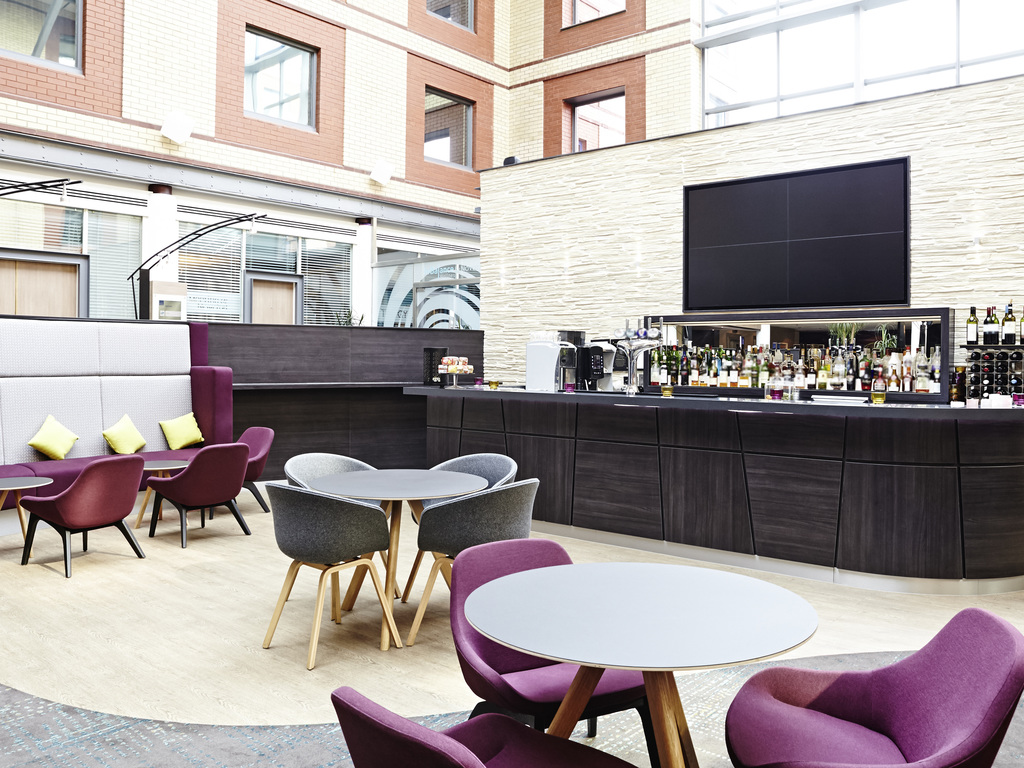 Novotel London Heathrow Airport - M4, Abfahrt 4 - Image 3