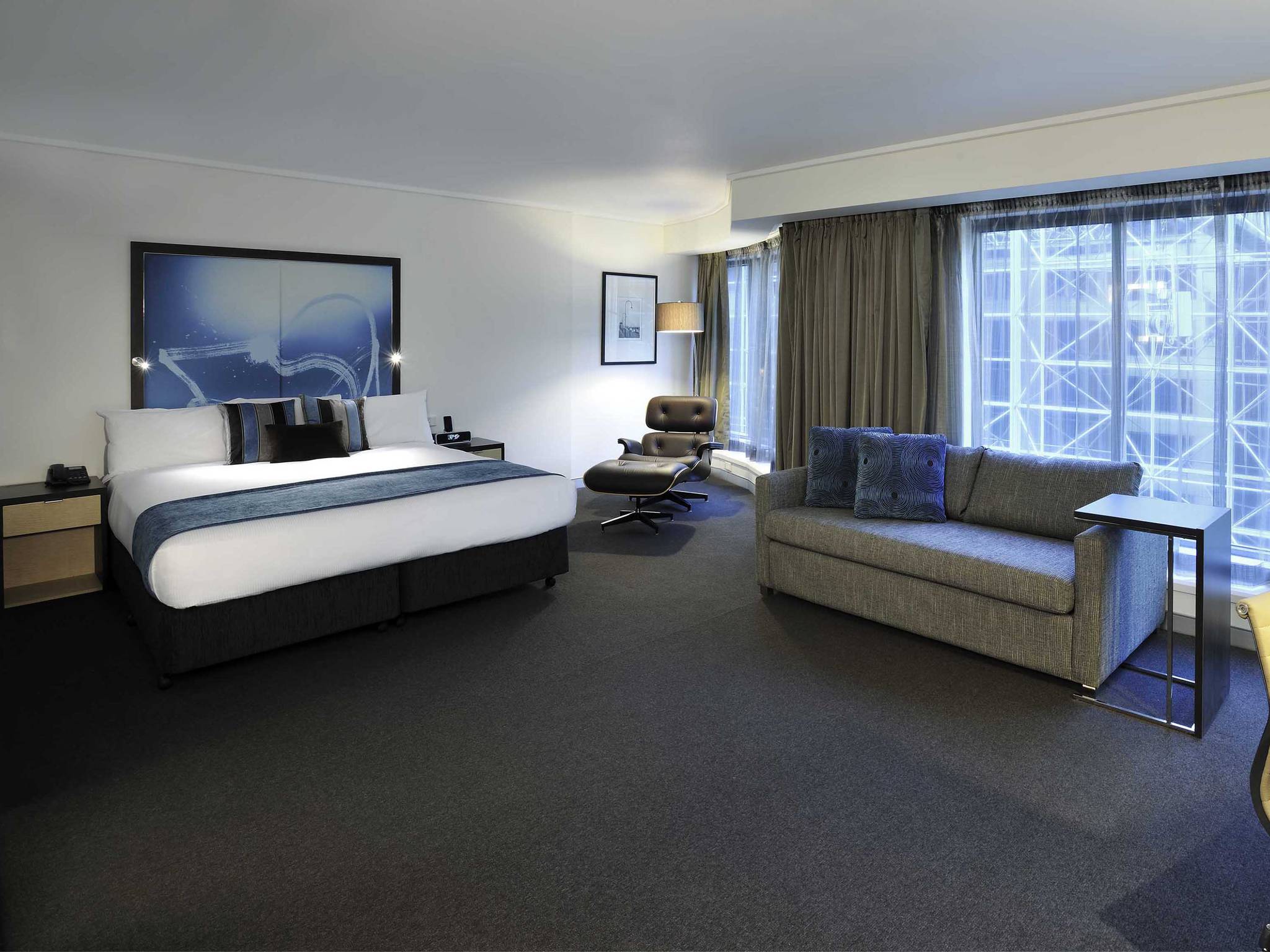 Photo - Novotel Melbourne On Collins