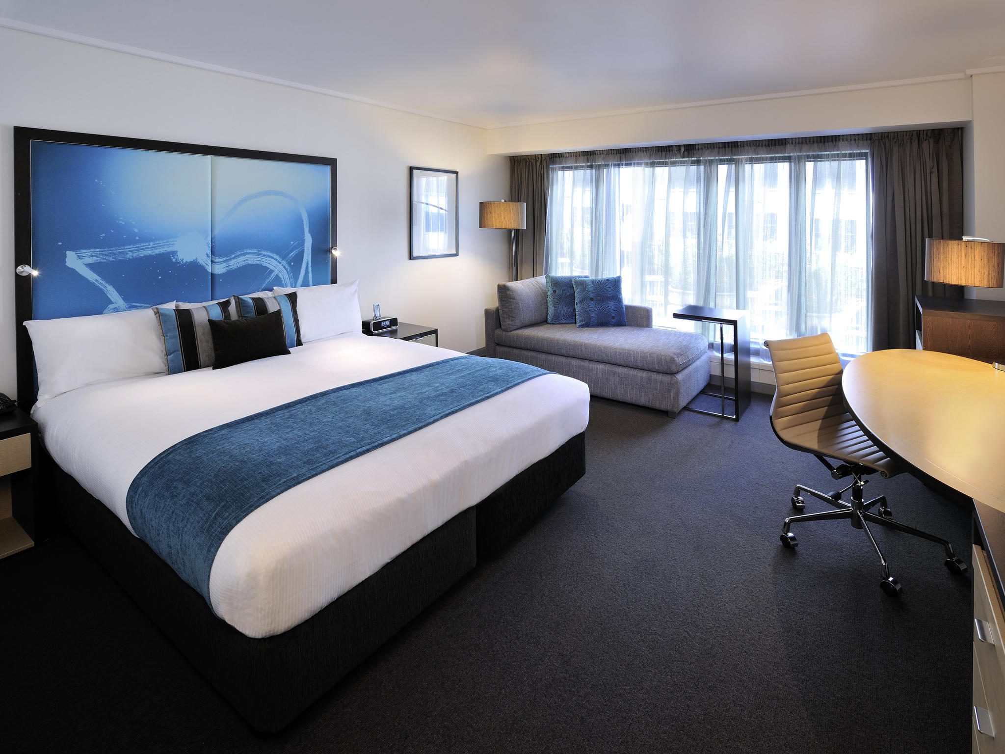 Photo - Novotel Melbourne On Collins