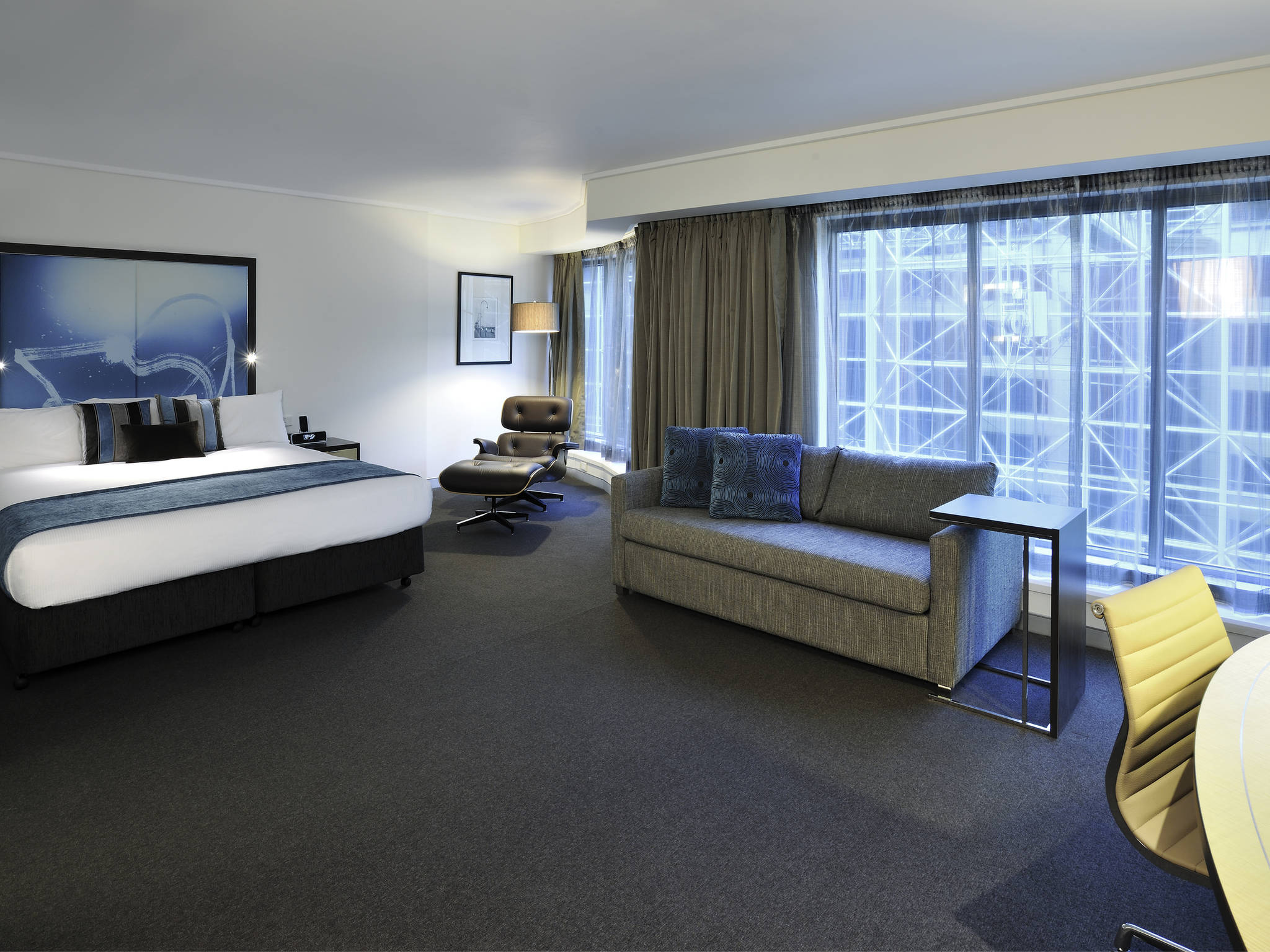 Photo - Novotel Melbourne On Collins