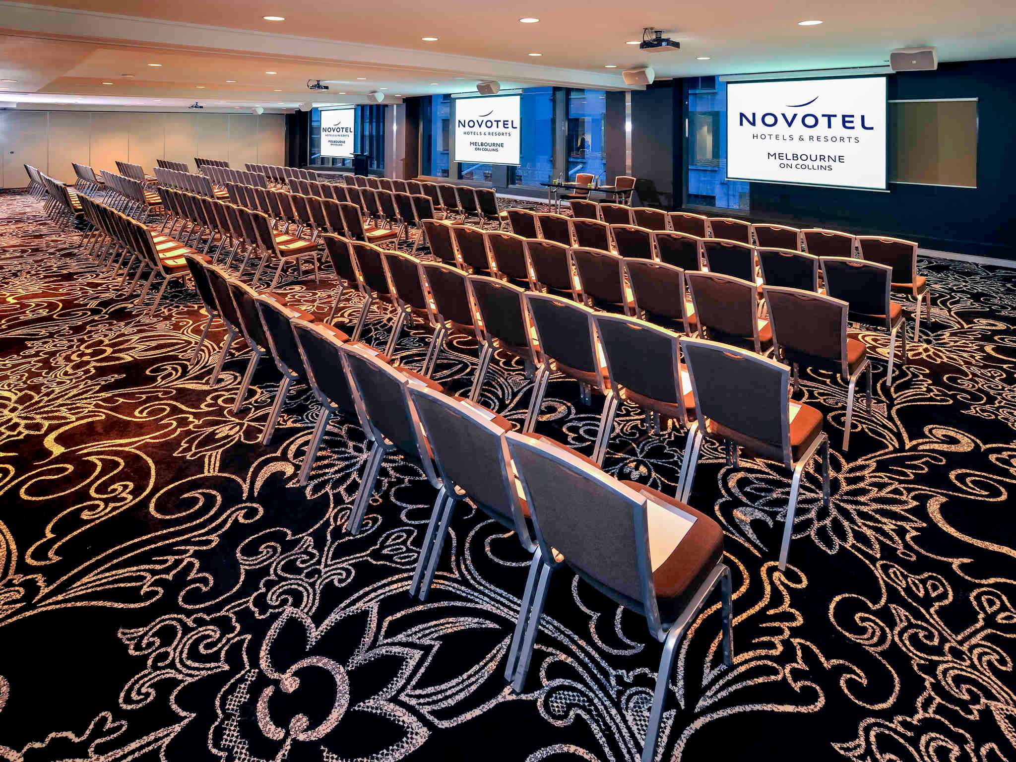 Photo - Novotel Melbourne On Collins