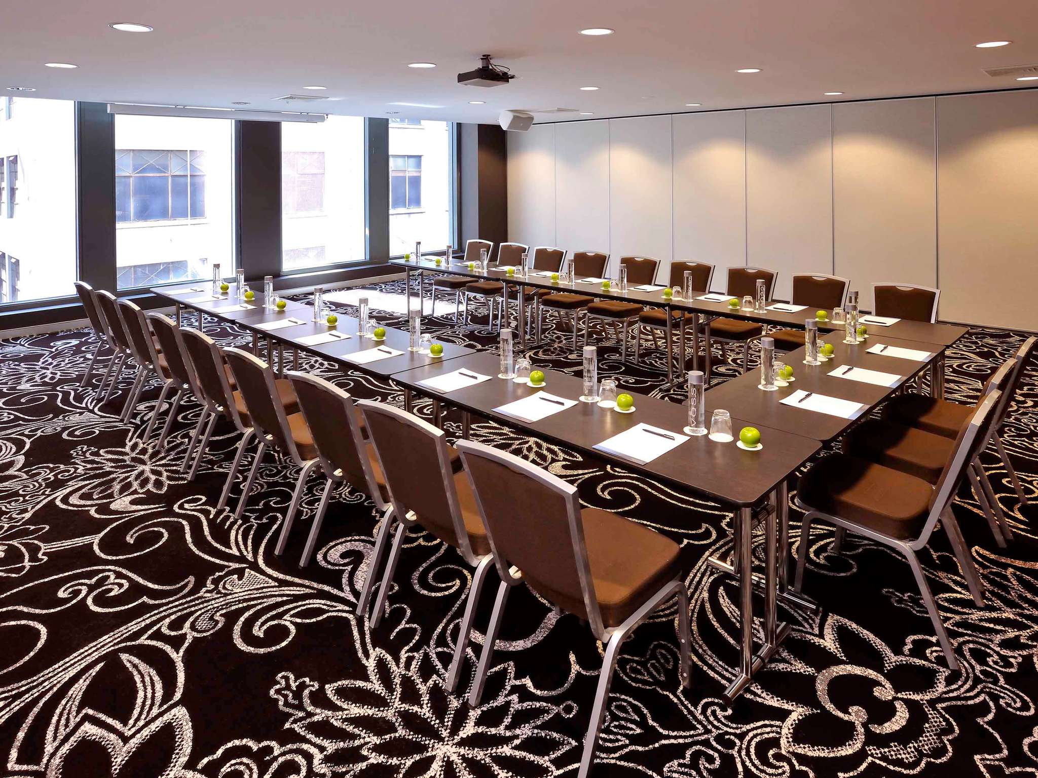 Photo - Novotel Melbourne On Collins