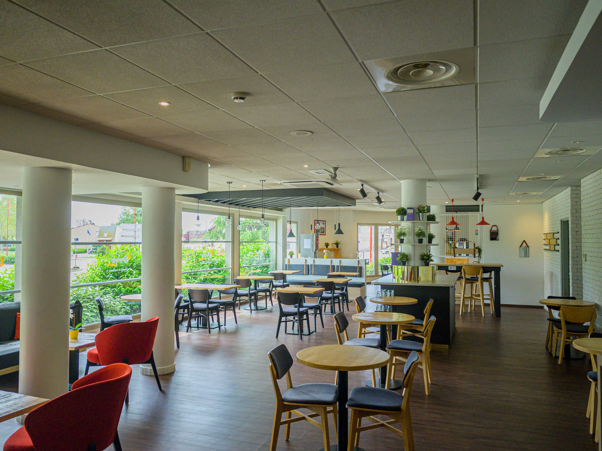 Foto - ibis Strasbourg Aéroport Le Zénith