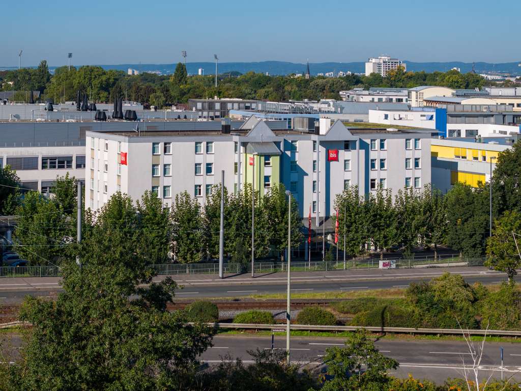 ibis Франкфурт Сити Запад - Image 1