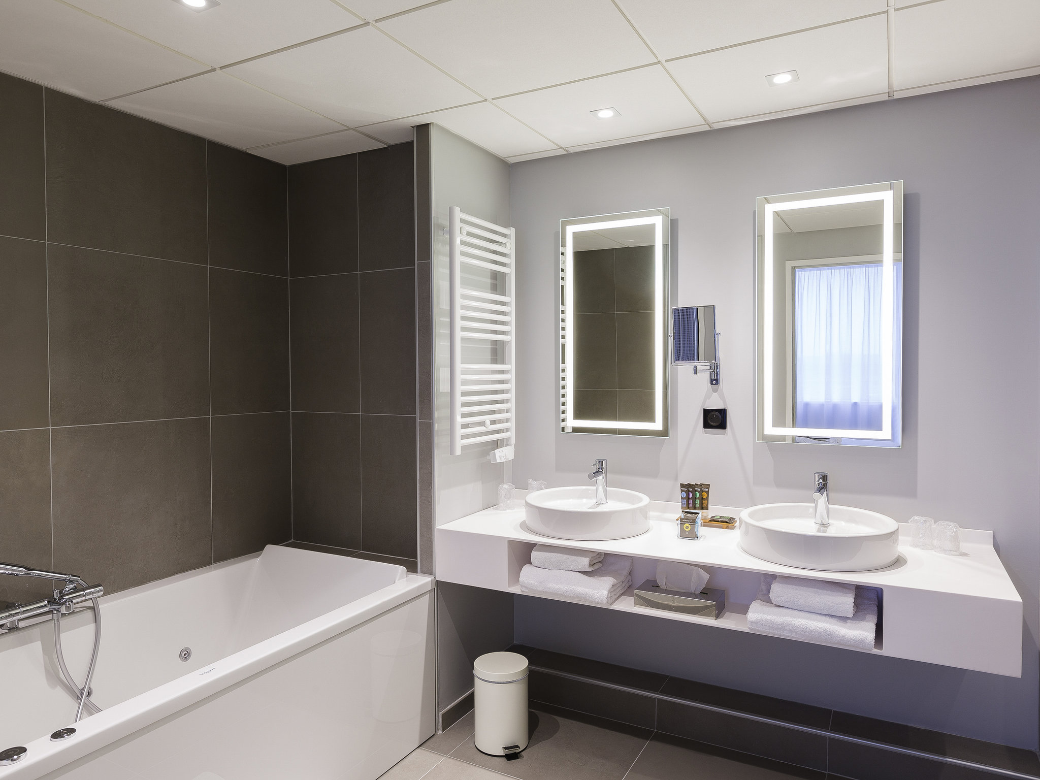 Photo - Novotel Poitiers Site du Futuroscope