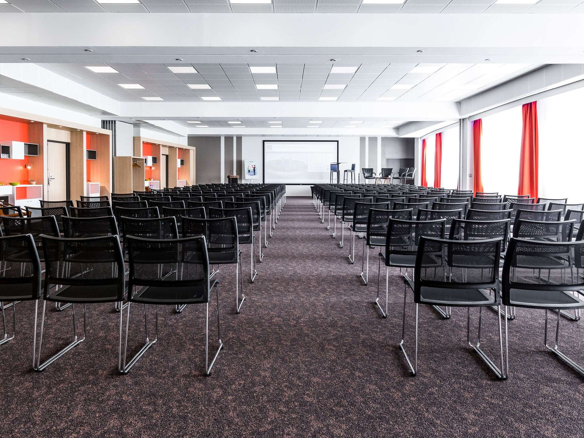 Photo - Novotel Poitiers Site du Futuroscope