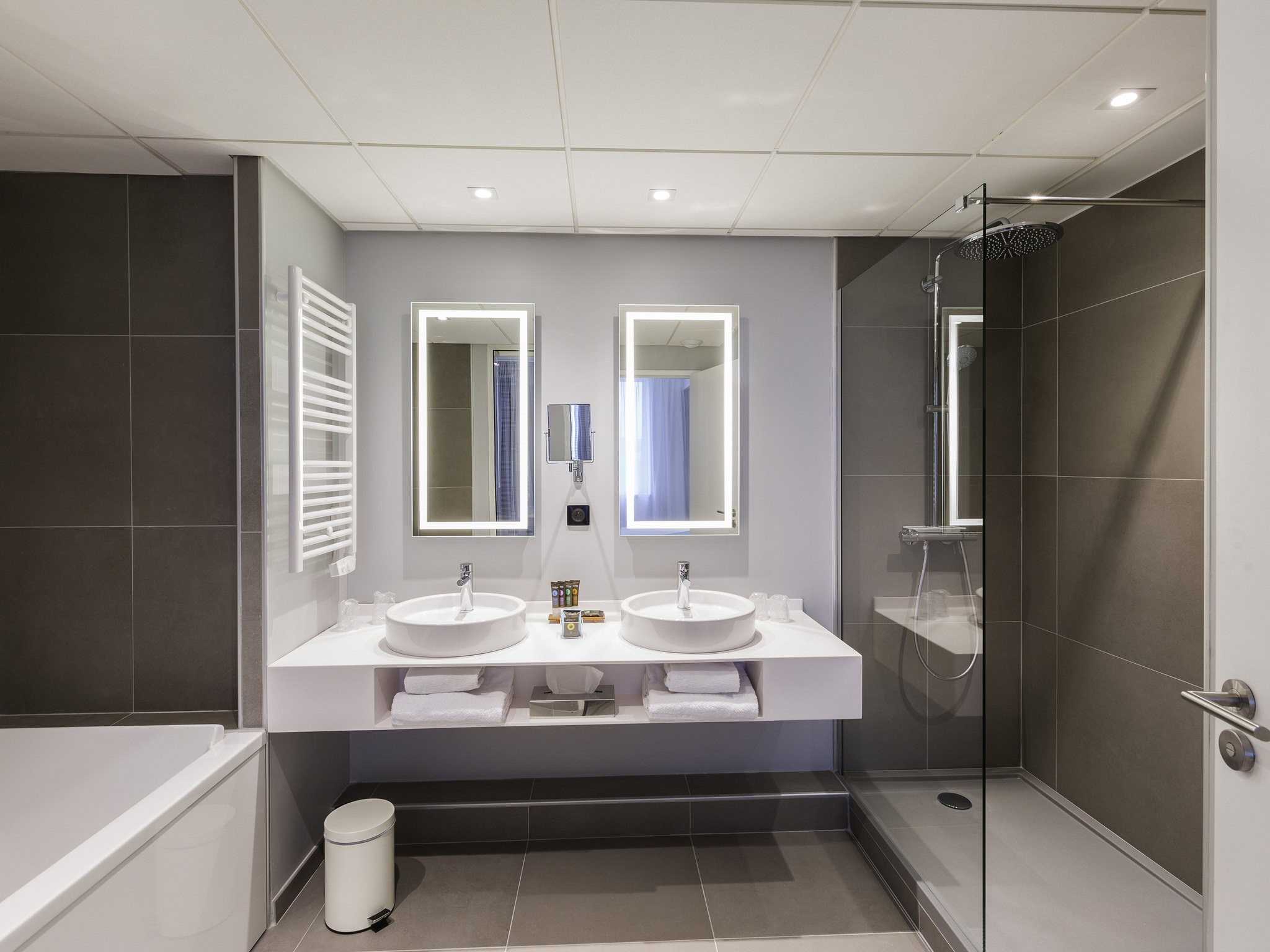 Photo - Novotel Poitiers Site du Futuroscope